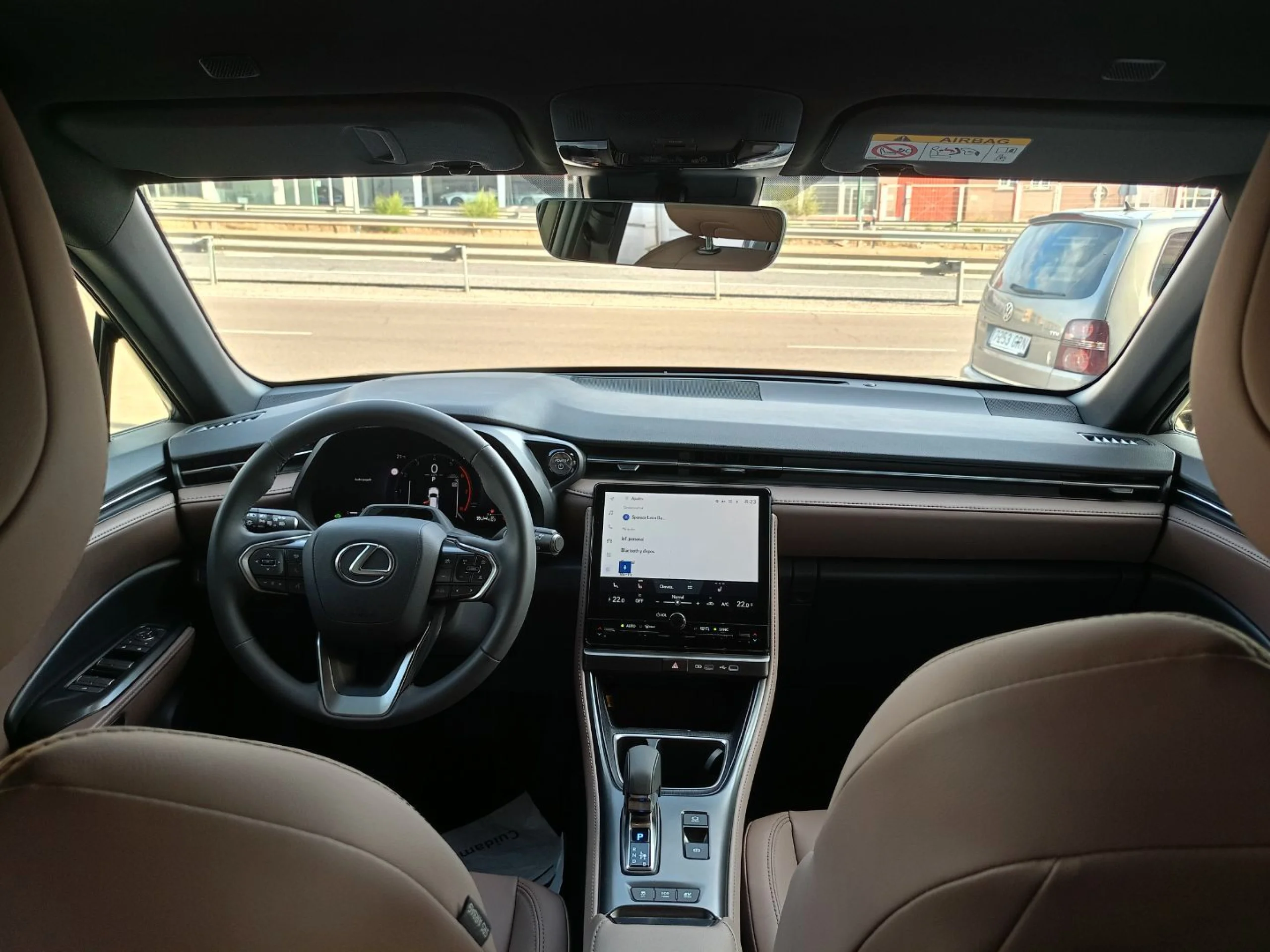 Lexus LBX ELEGANT + - Foto 8