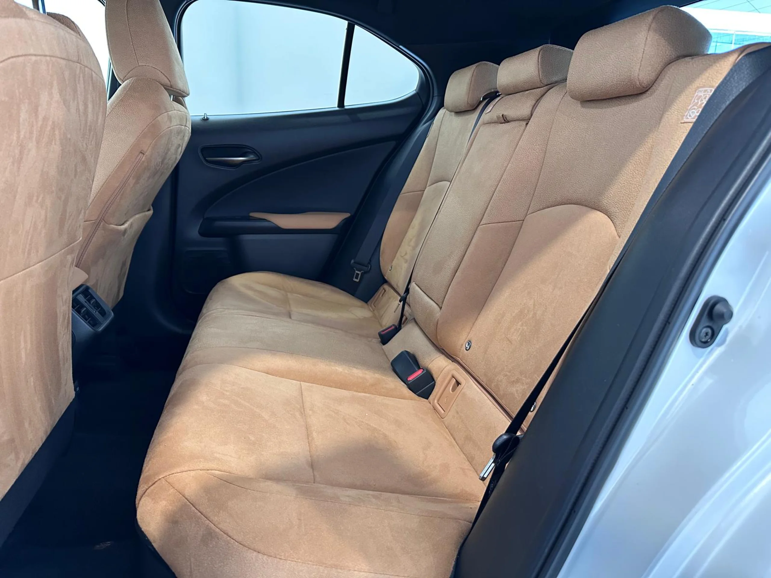 Lexus UX 250h UX 2.0 250h Premium 2WD - Foto 10