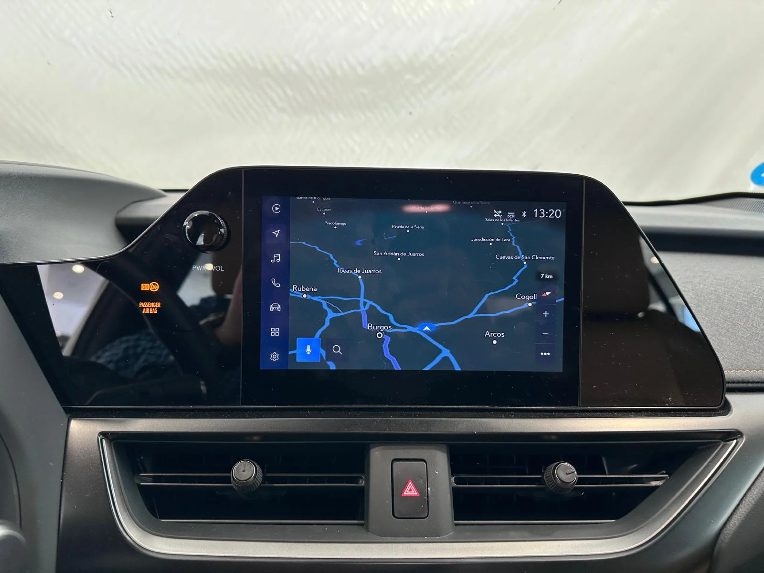 Lexus UX 250h UX 2.0 250h Premium 2WD - Foto 17