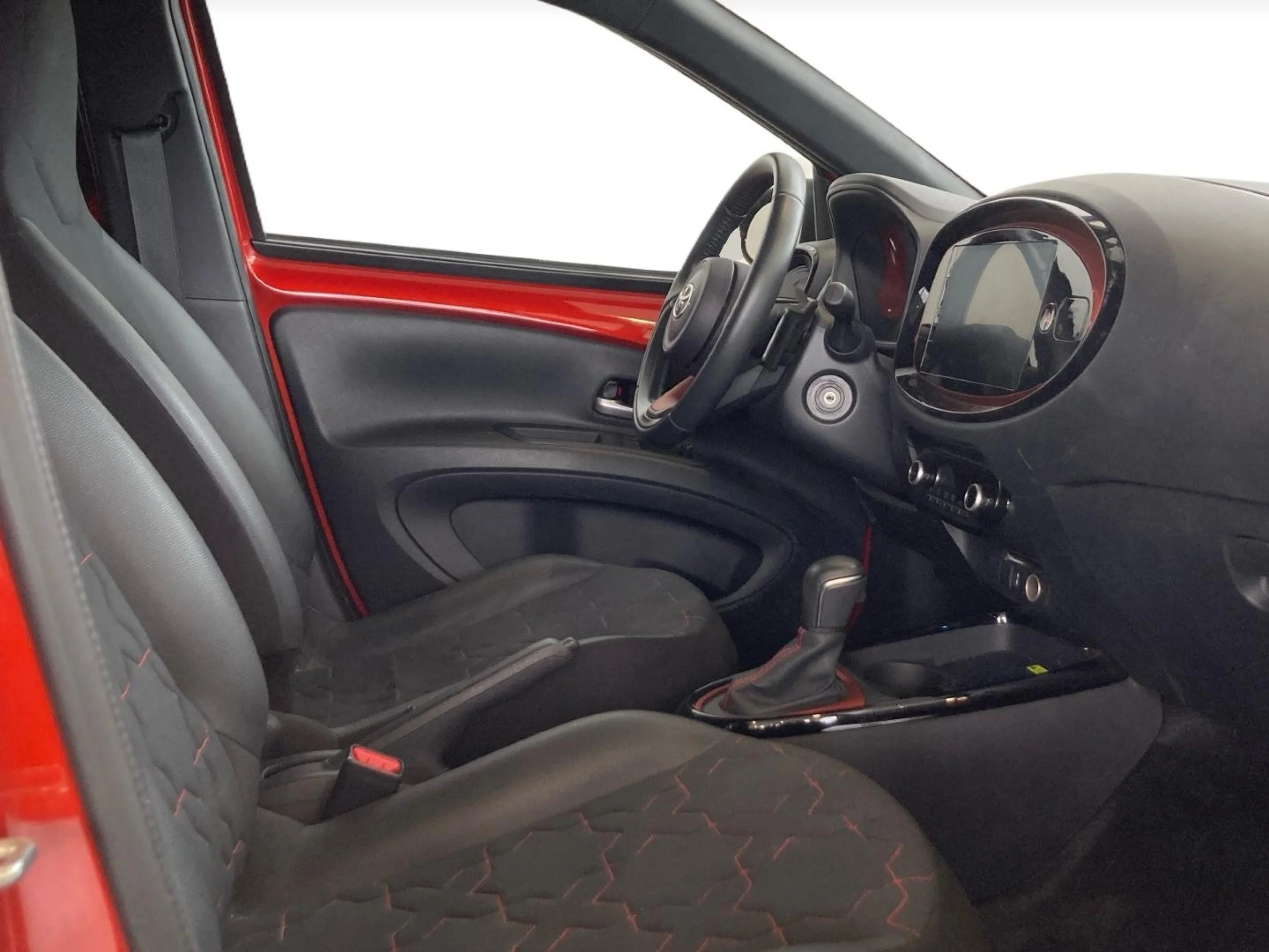 Toyota Aygo X 70 TRENDY EDITION AUTOMATICO - Foto 6