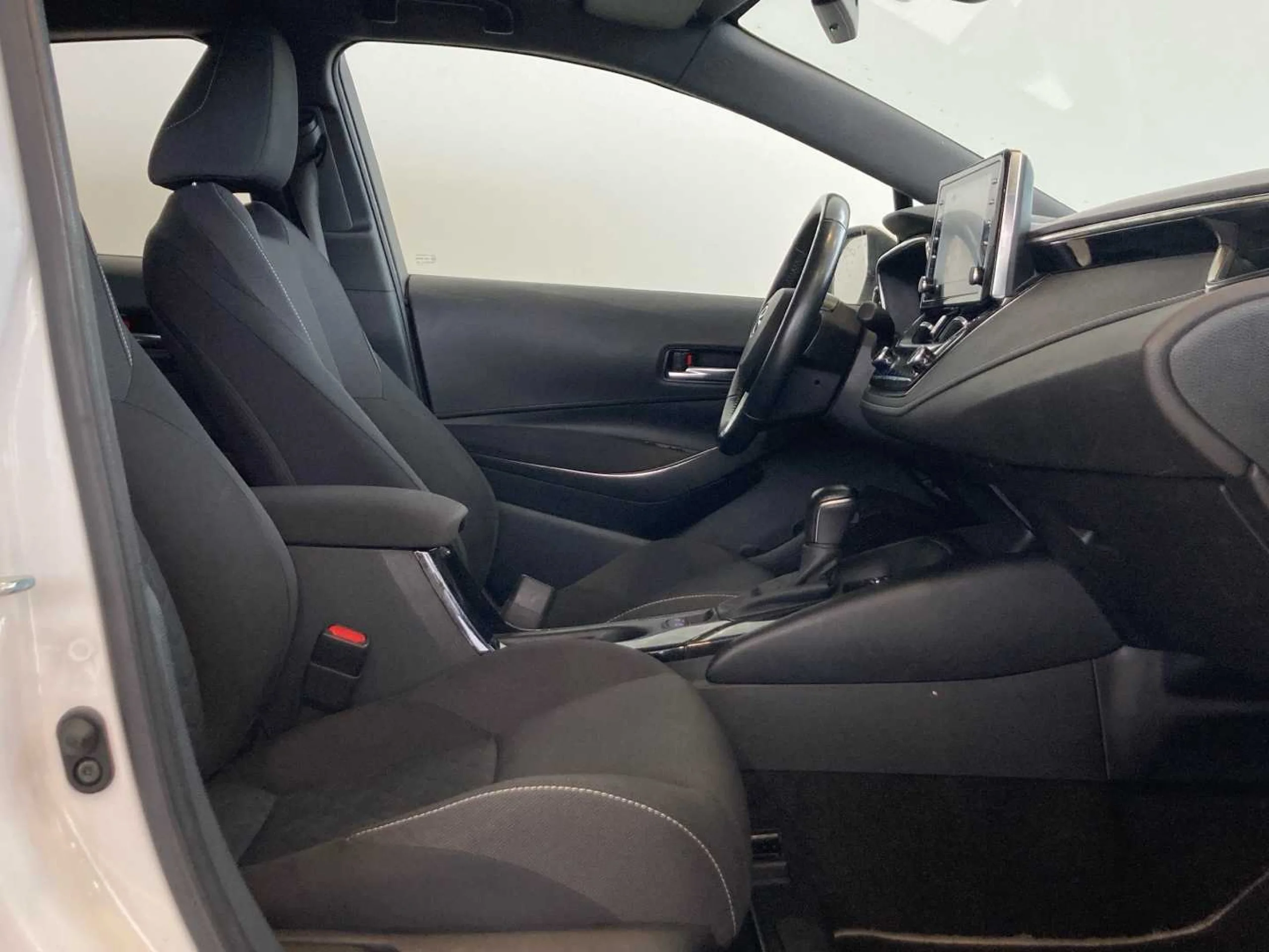 Toyota Corolla 125H Active Tech - Foto 11