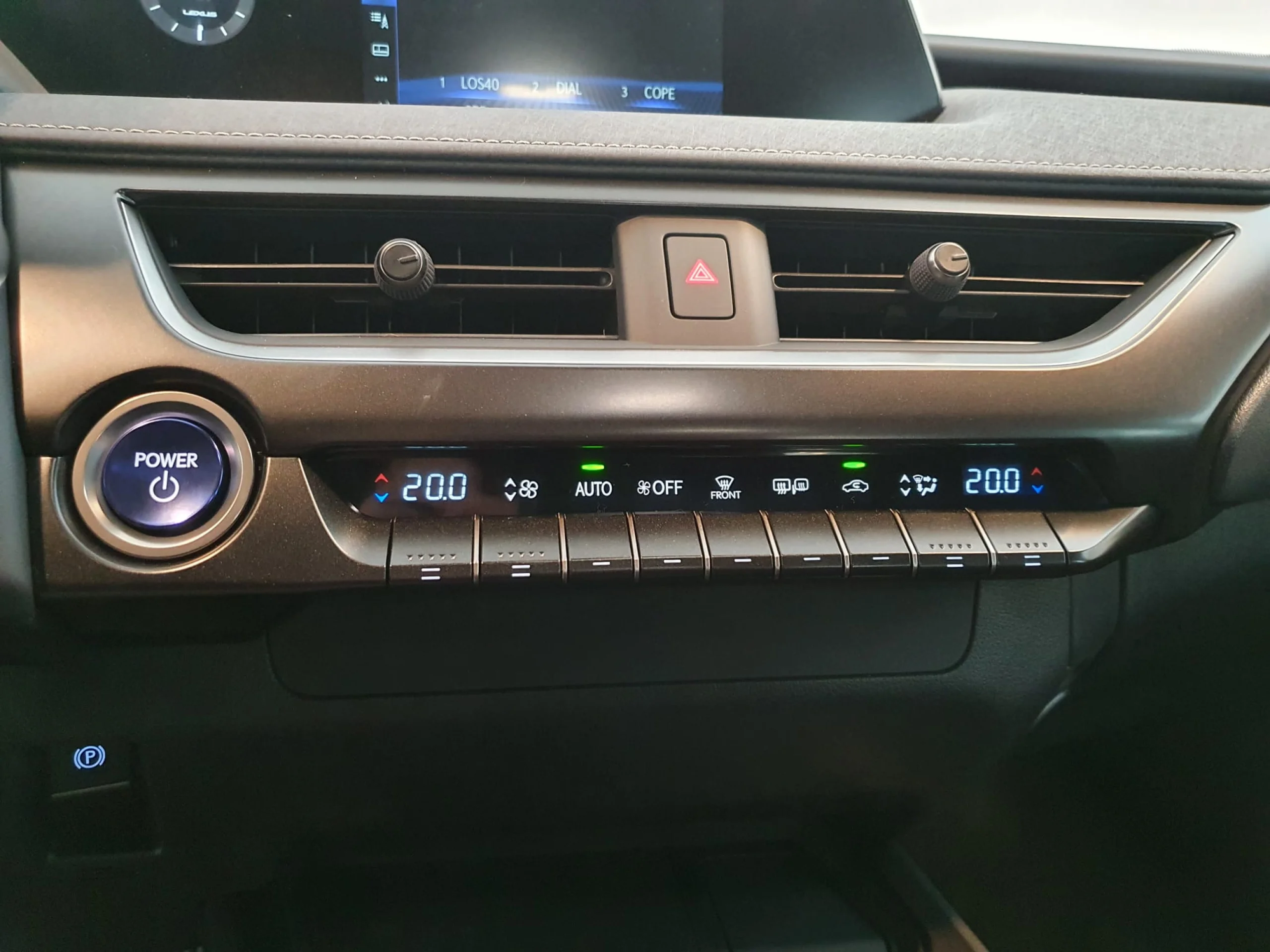 Lexus UX 300E Business - Foto 17