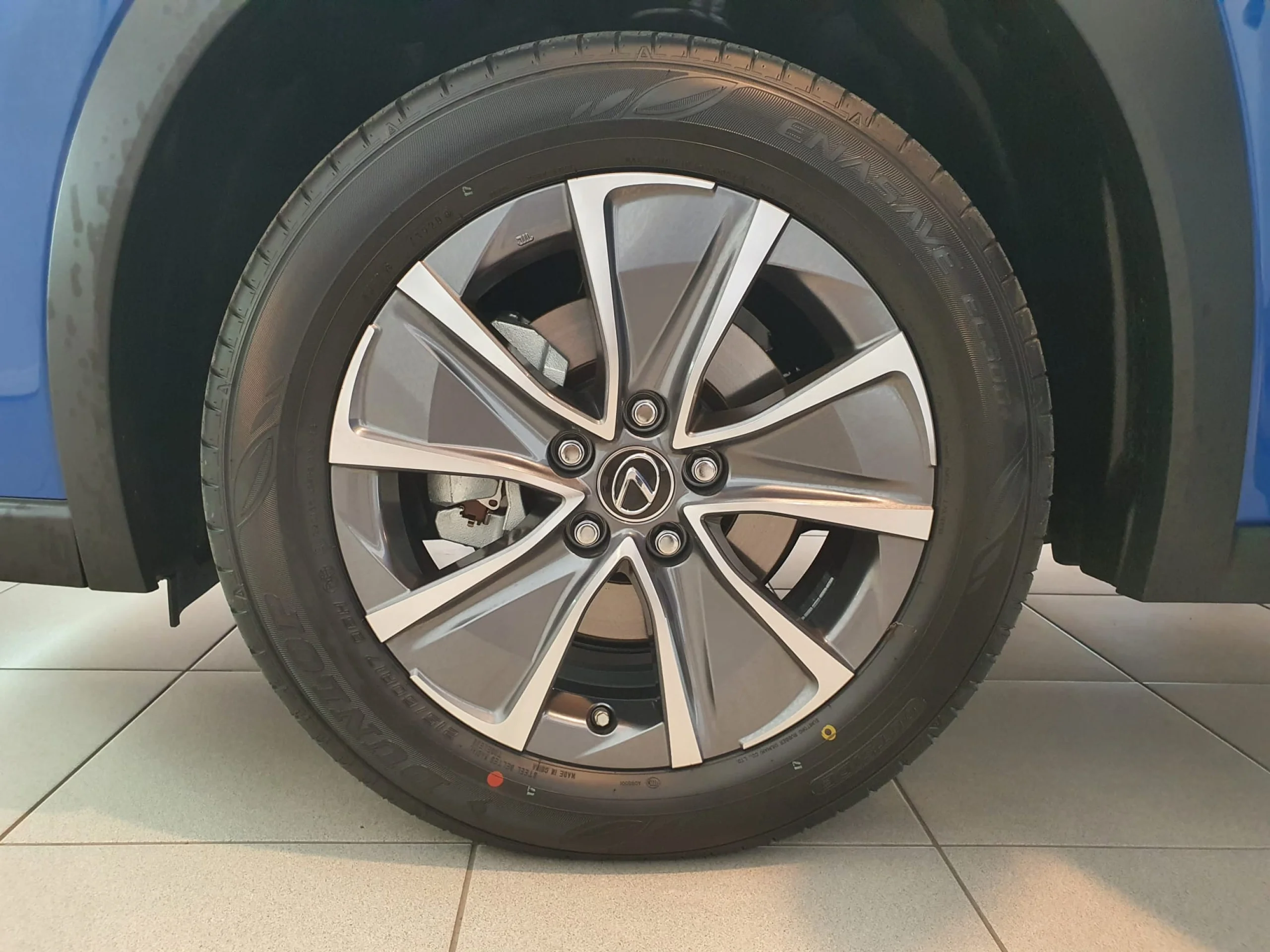 Lexus UX 300E Business - Foto 24