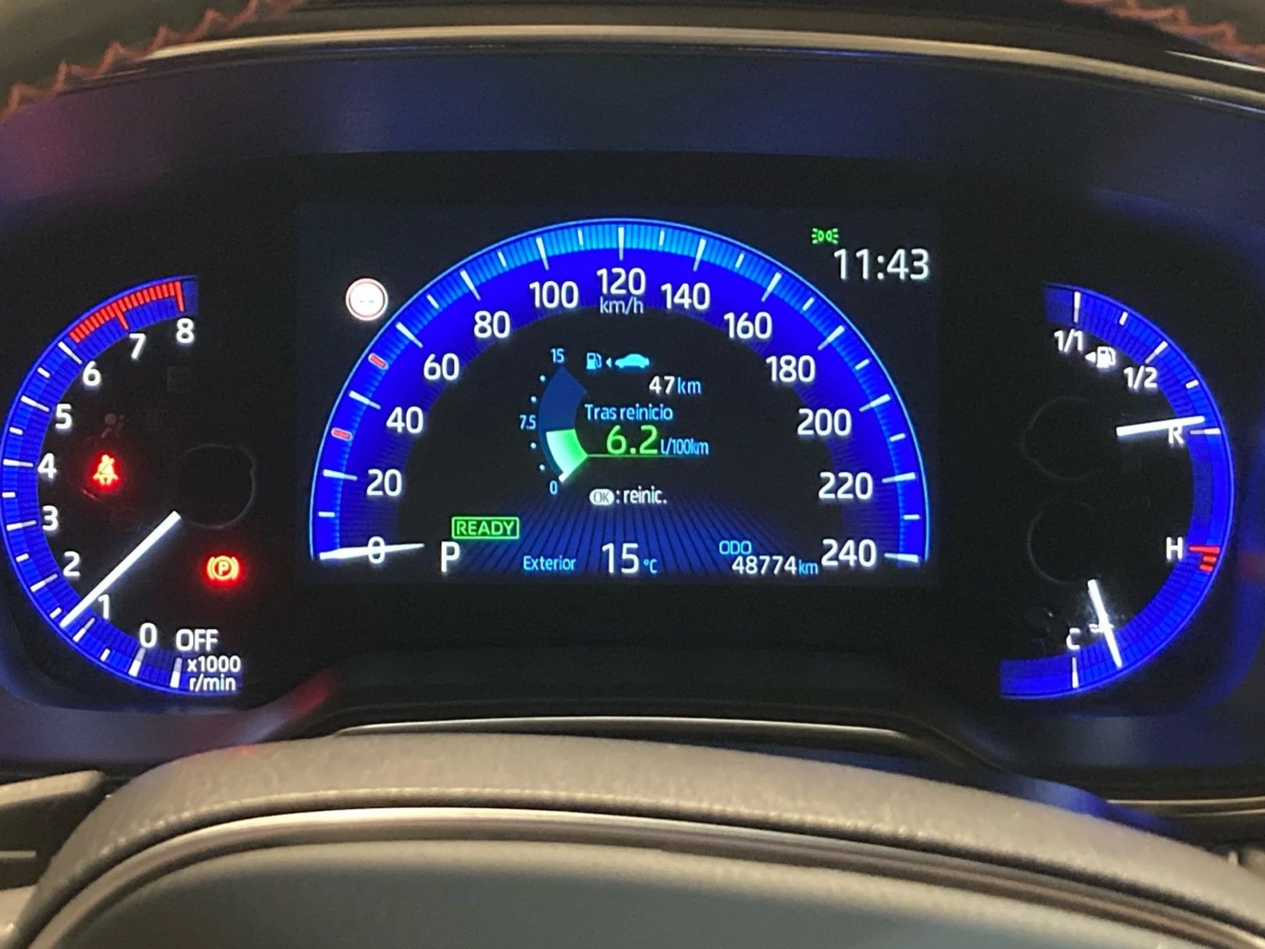 Toyota Corolla 180H GR Sport - Foto 9