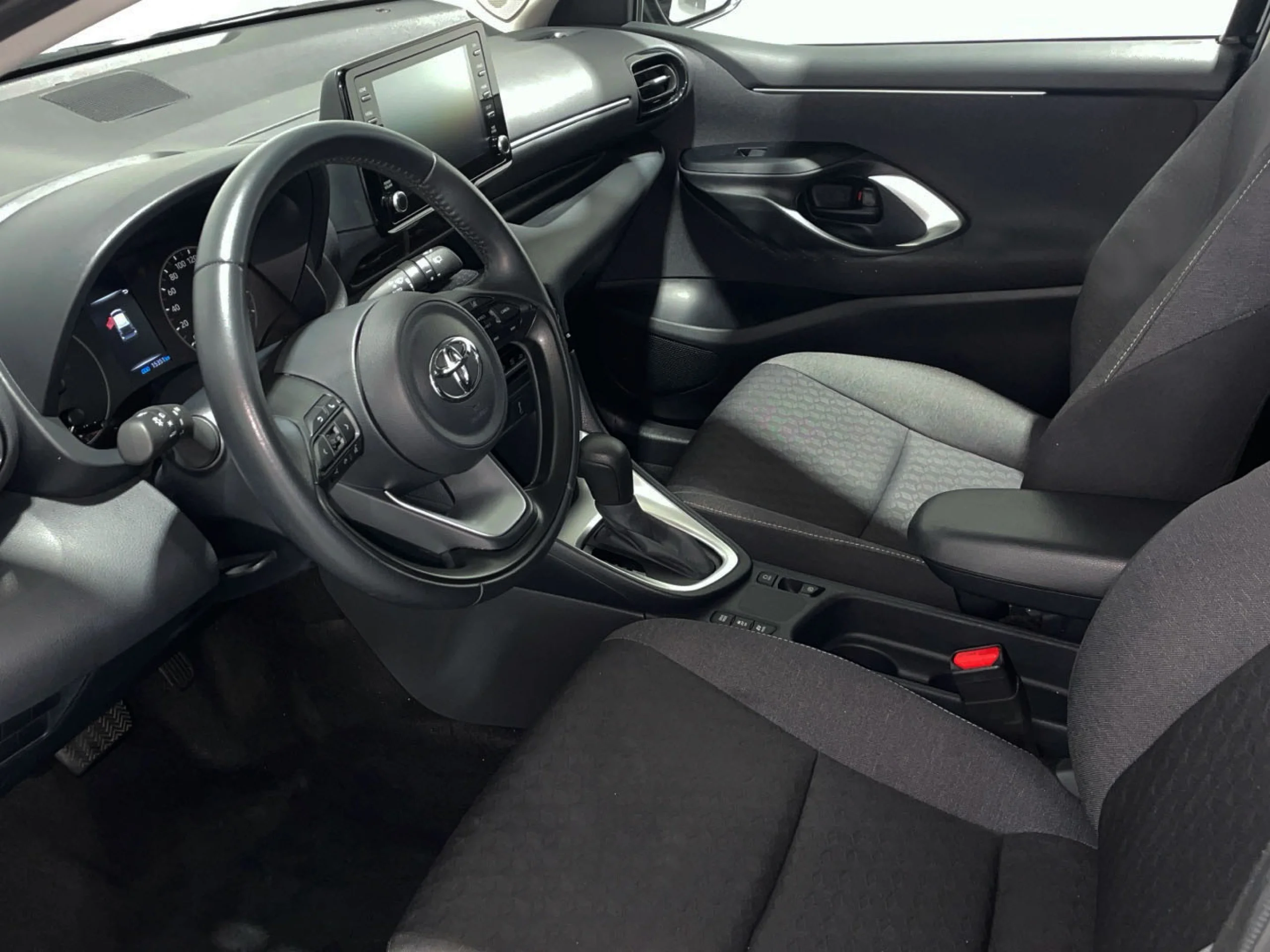 Toyota Yaris Active Tech 120H - Foto 11