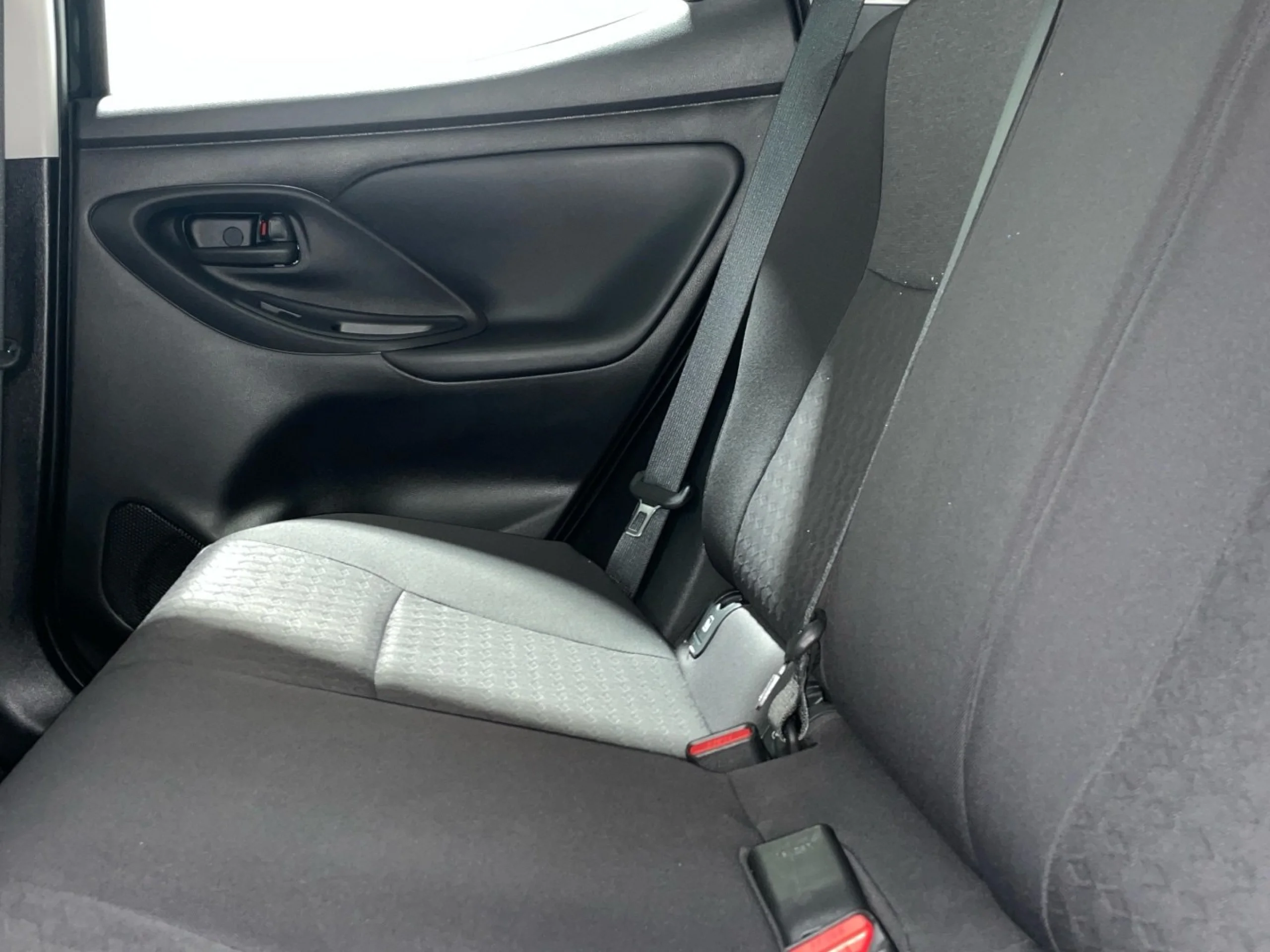 Toyota Yaris Active Tech 120H - Foto 16