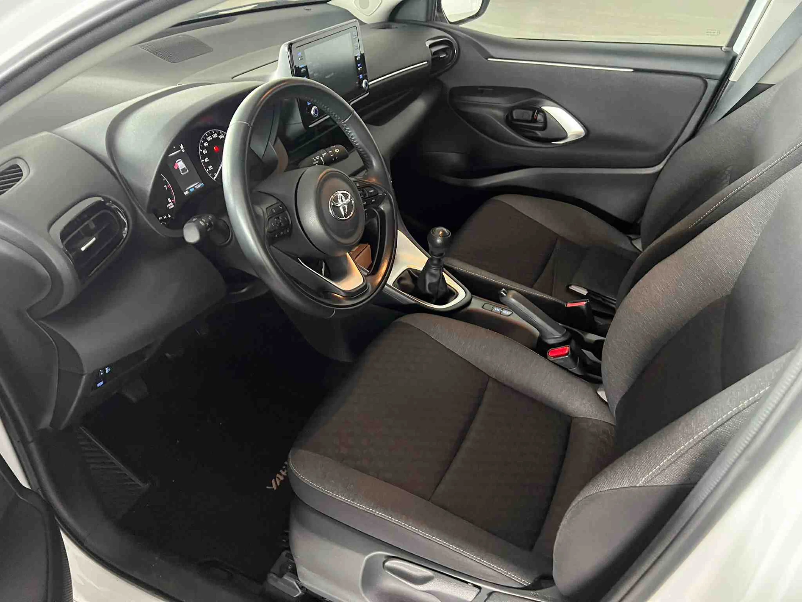 Toyota Yaris 125 S-Edition - Foto 11