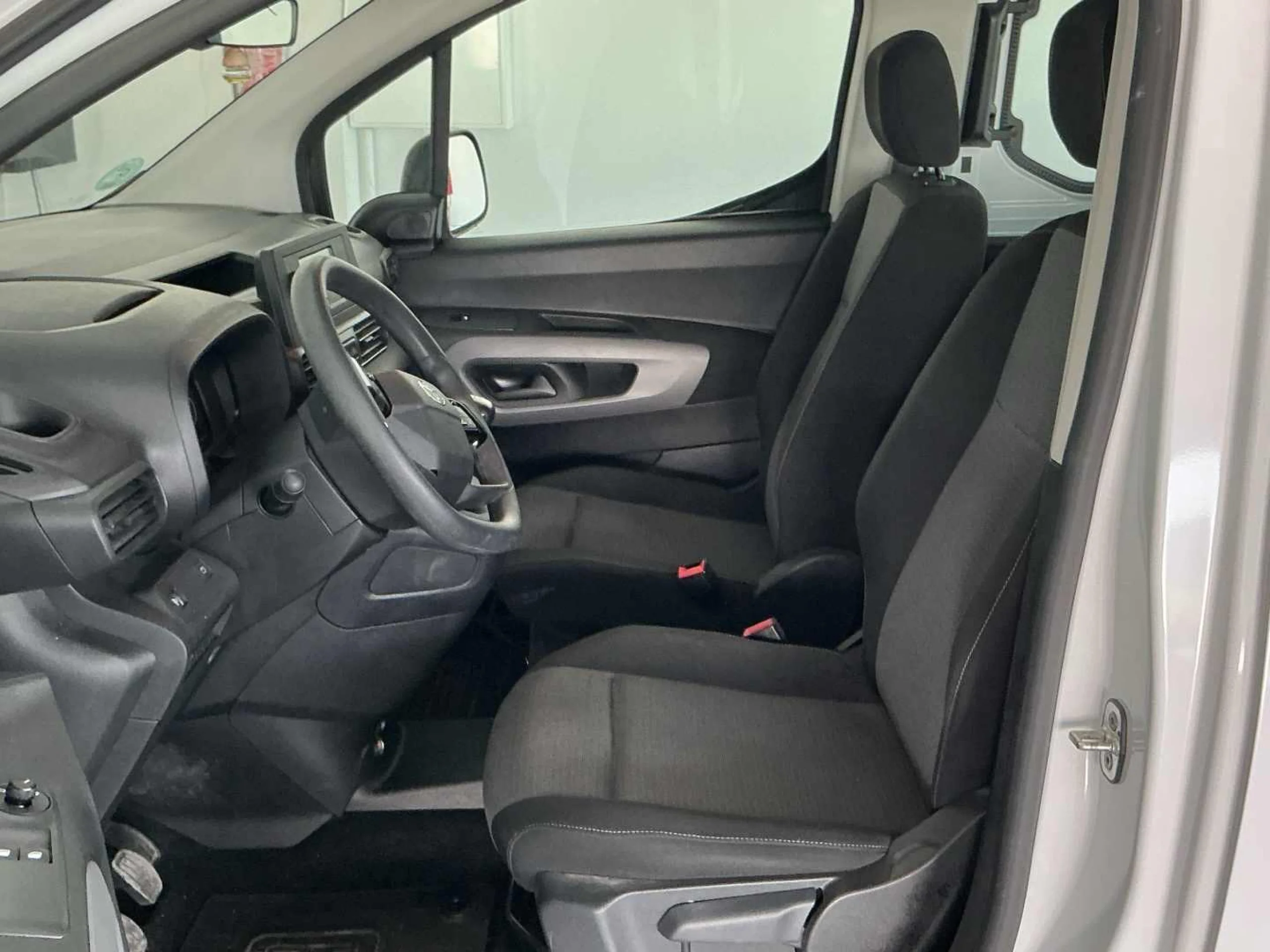 Toyota Proace City Verso 100CV GX - Foto 10