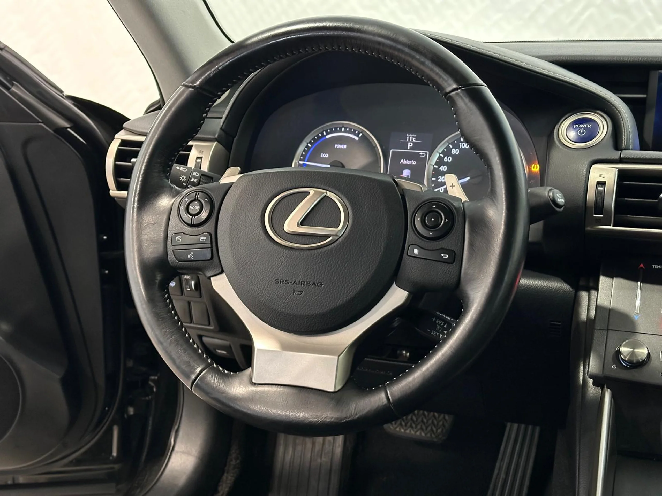 Lexus IS 300 IS300h Executive Tecno - Foto 22