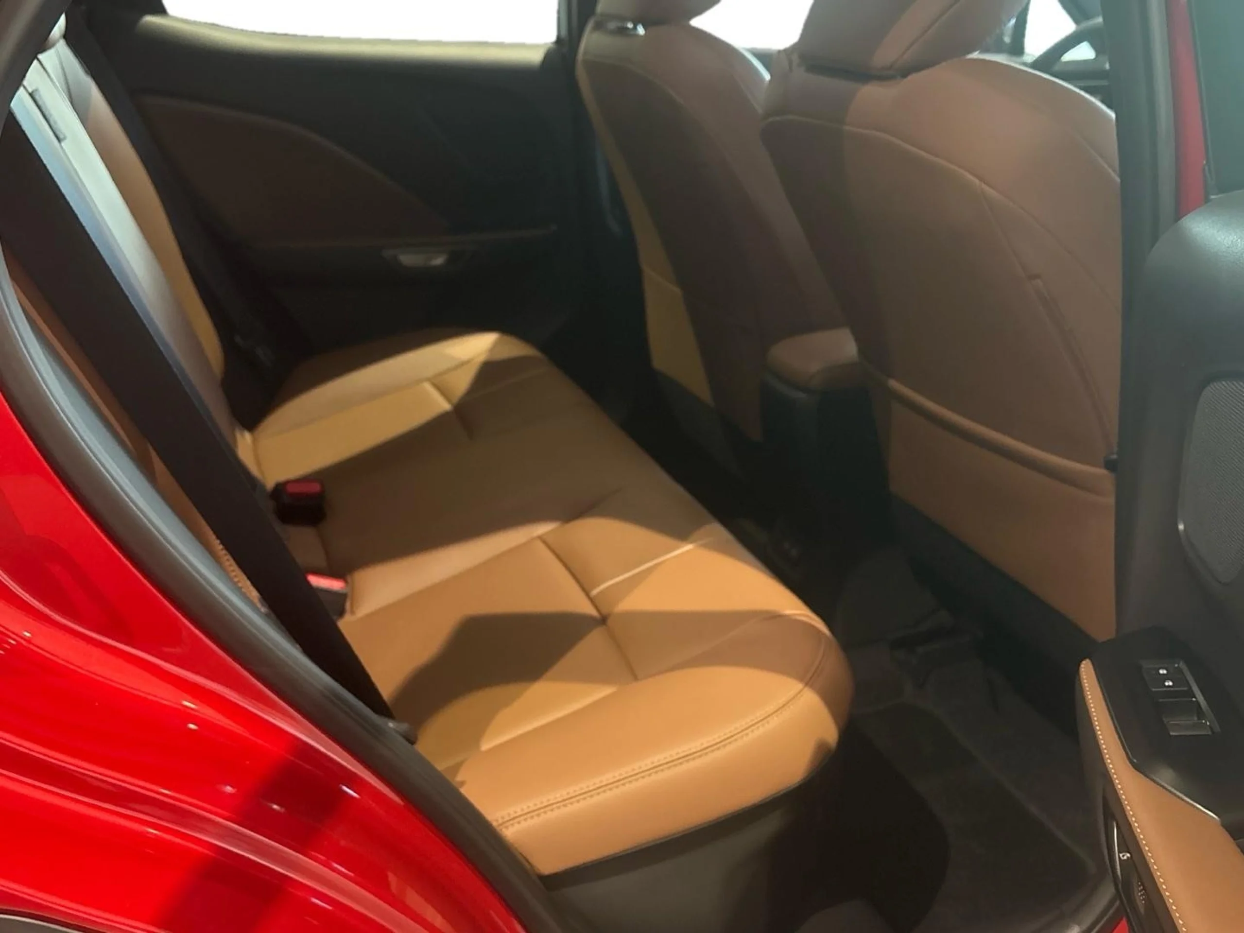 Lexus LBX RELAX - Foto 8