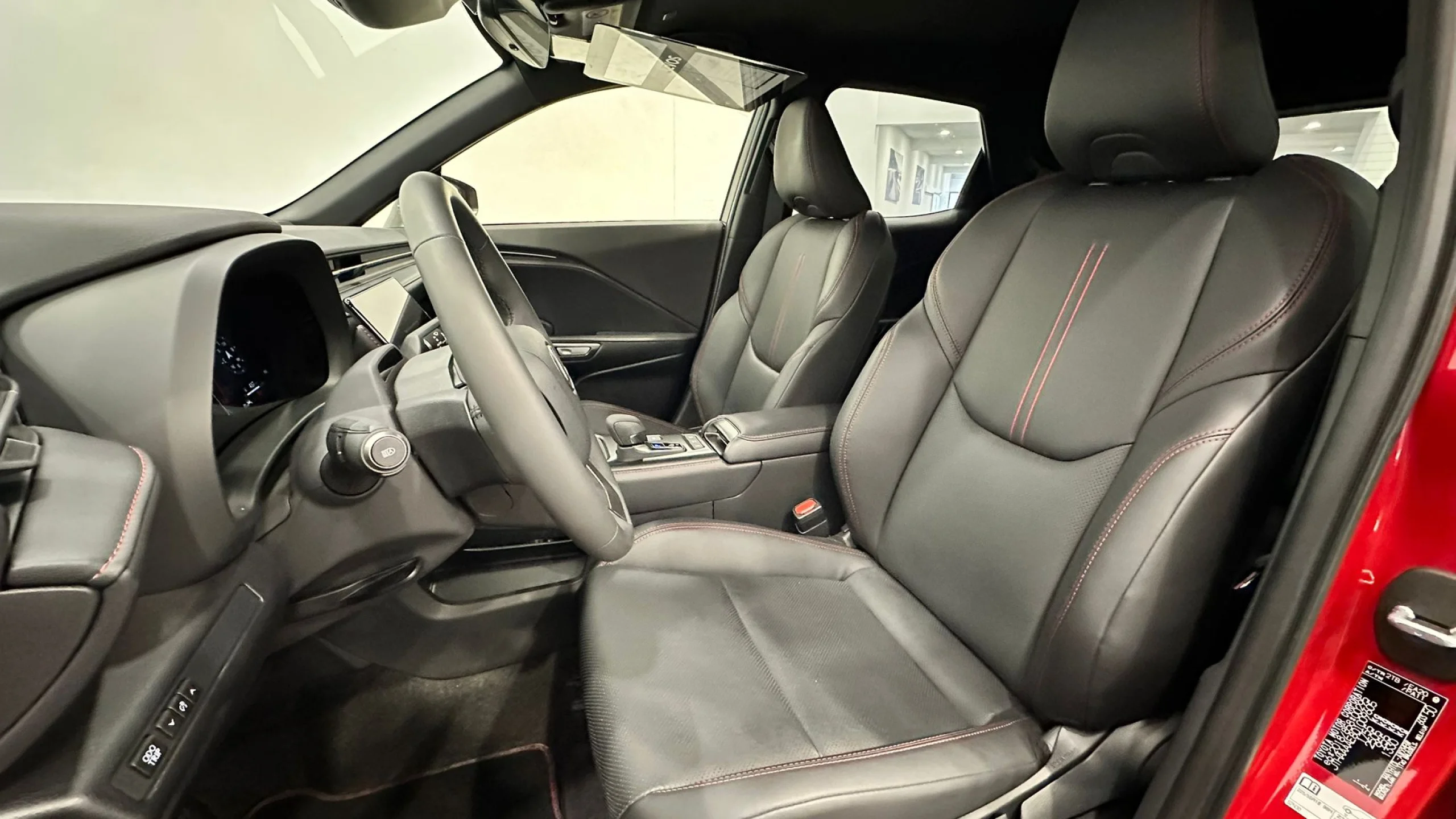 Lexus LBX EMOTION + - Foto 16