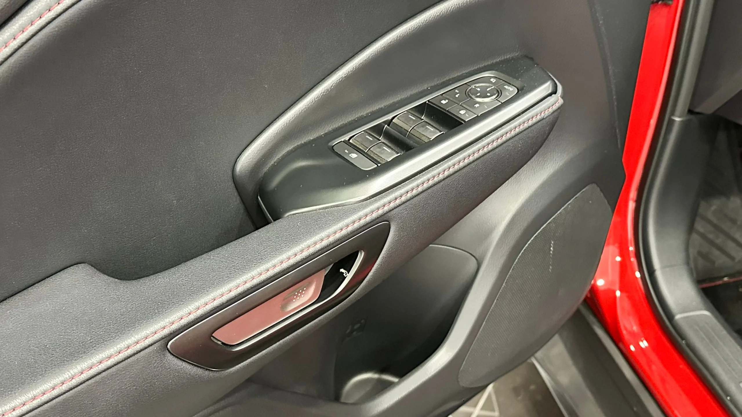 Lexus LBX EMOTION + - Foto 18