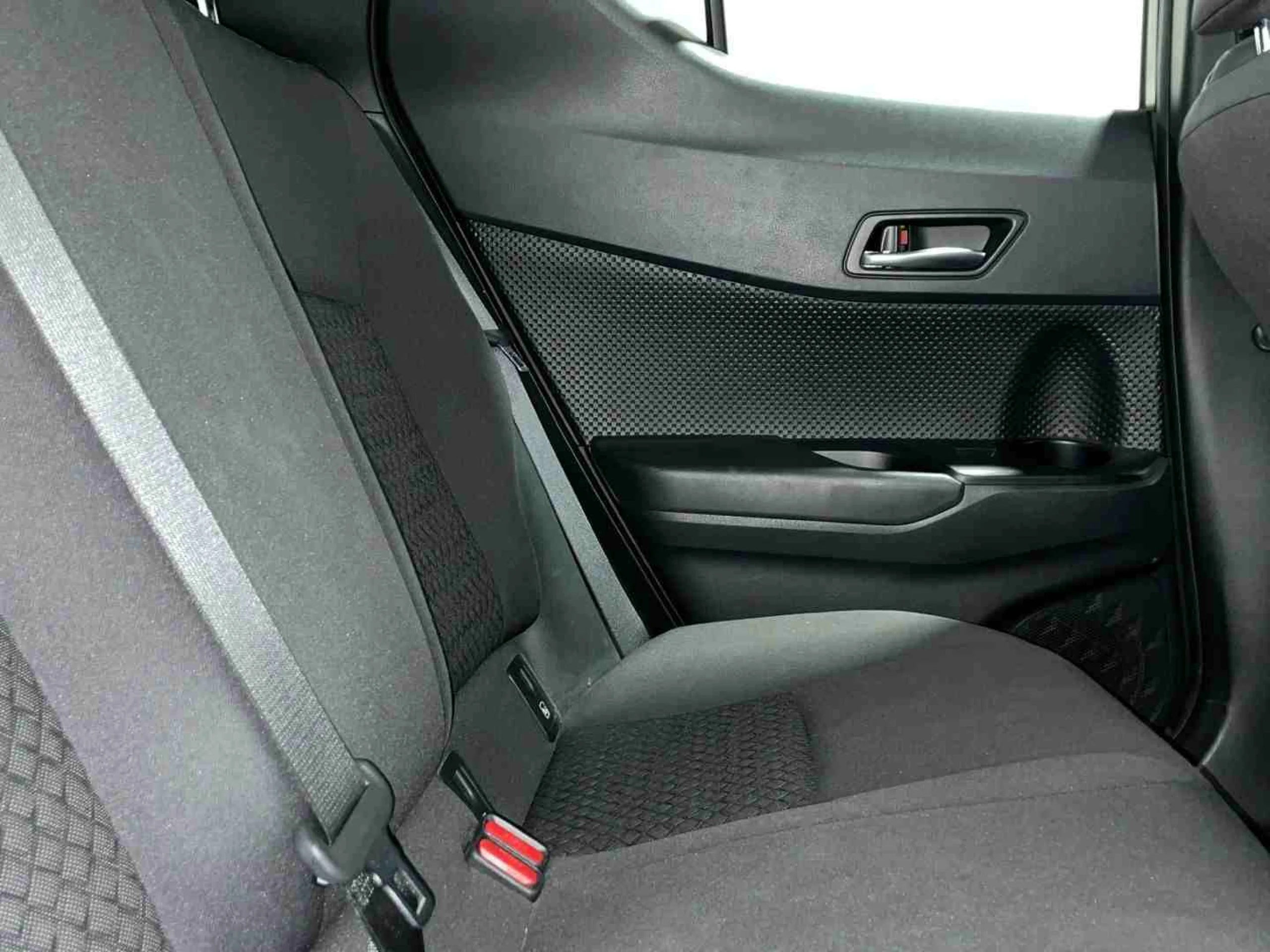 Toyota C-HR 125H Advance - Foto 8