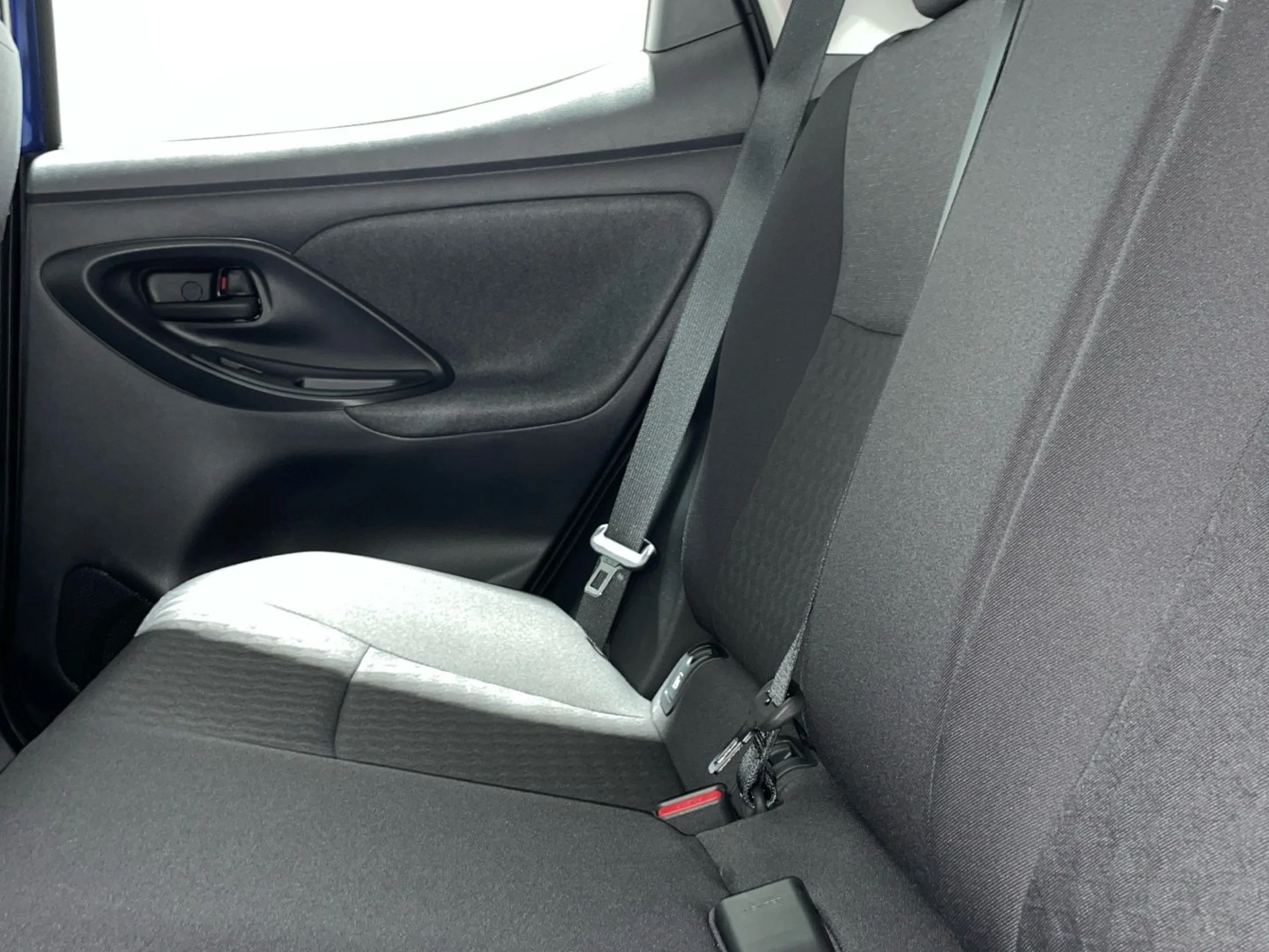 Toyota Yaris Active Tech 120H - Foto 8