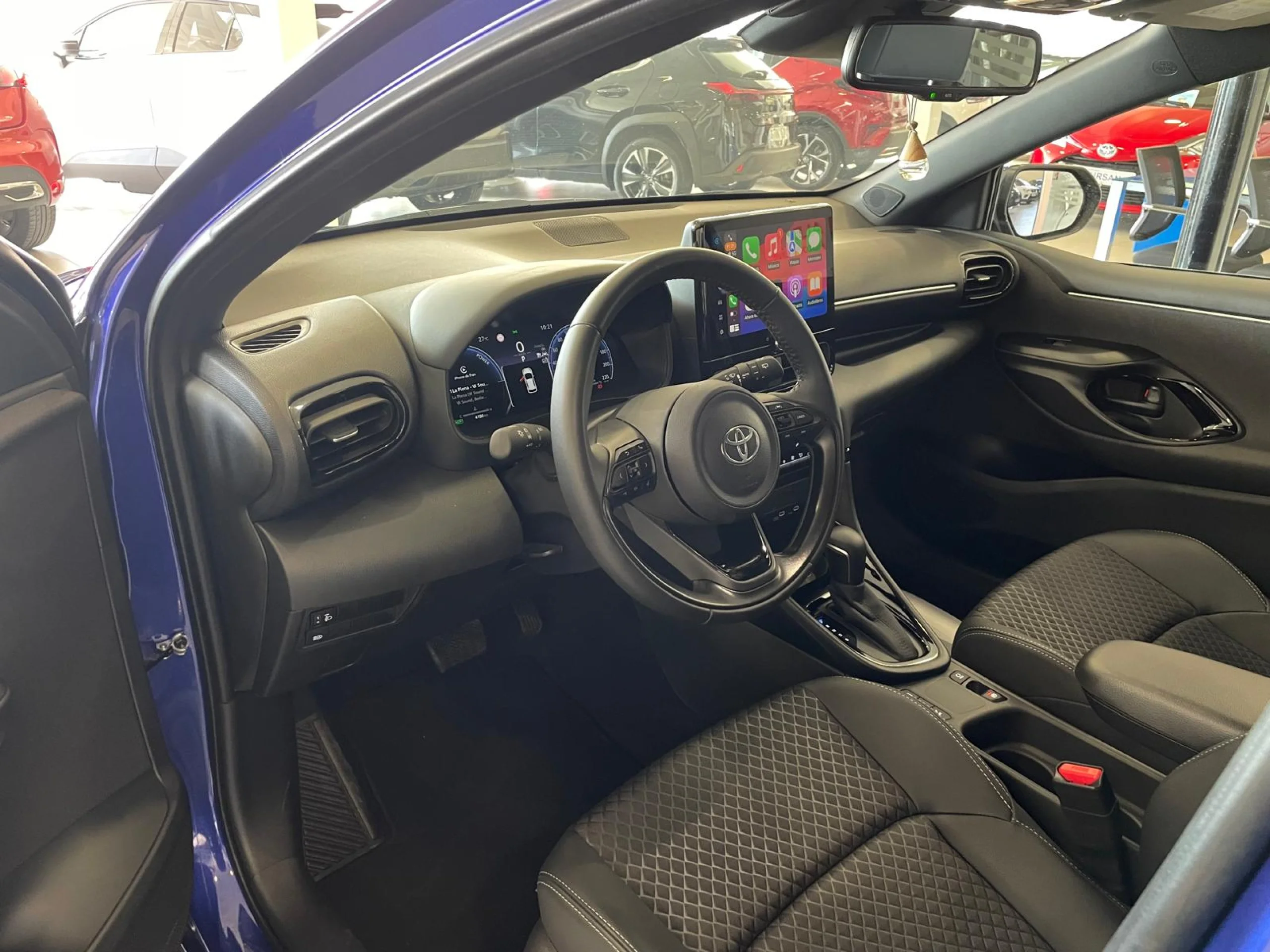 Toyota Yaris 1.5 120h Style - Foto 10