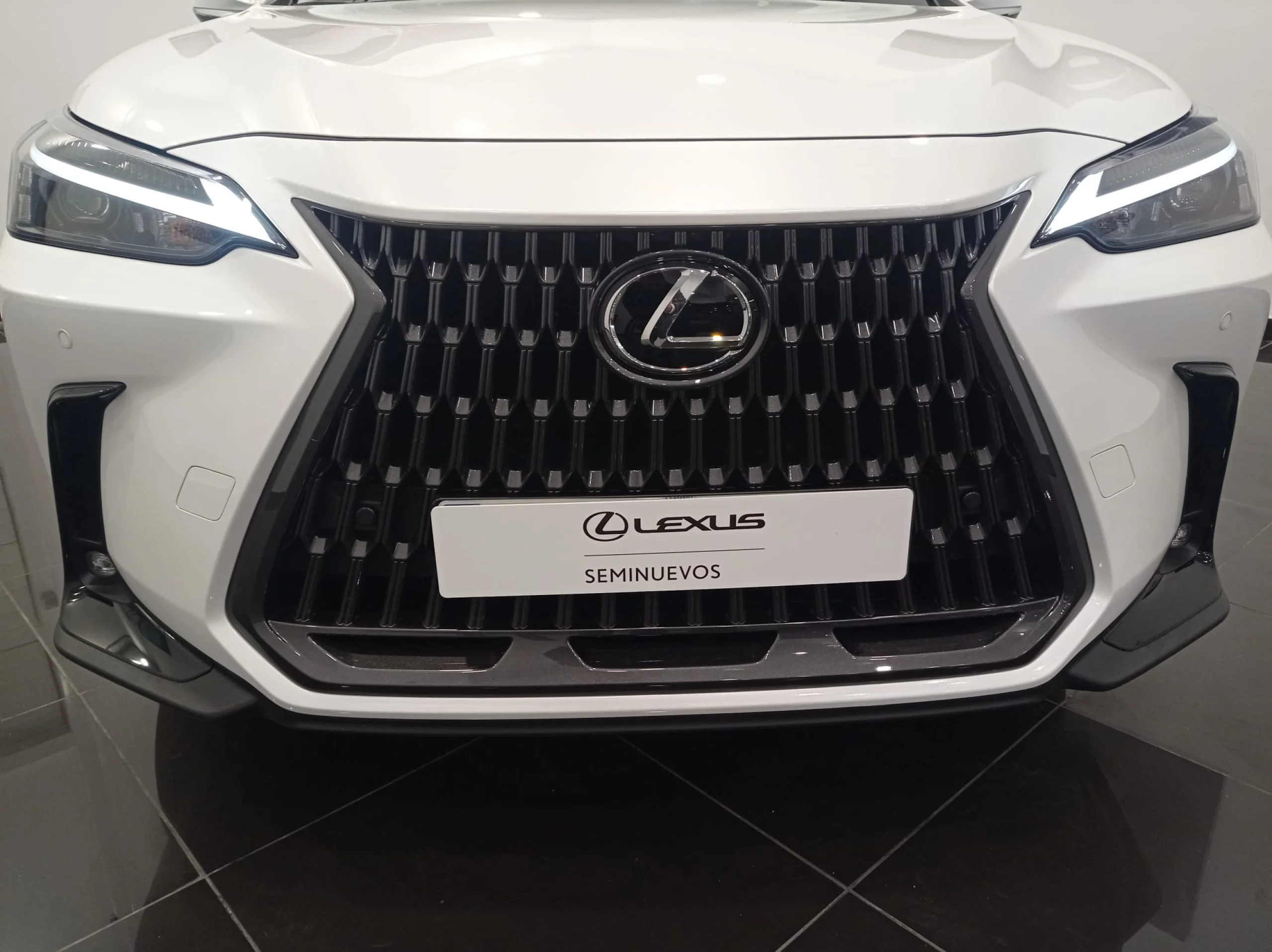 Lexus NX 350h NX350H BUSSINES CITY - Foto 4