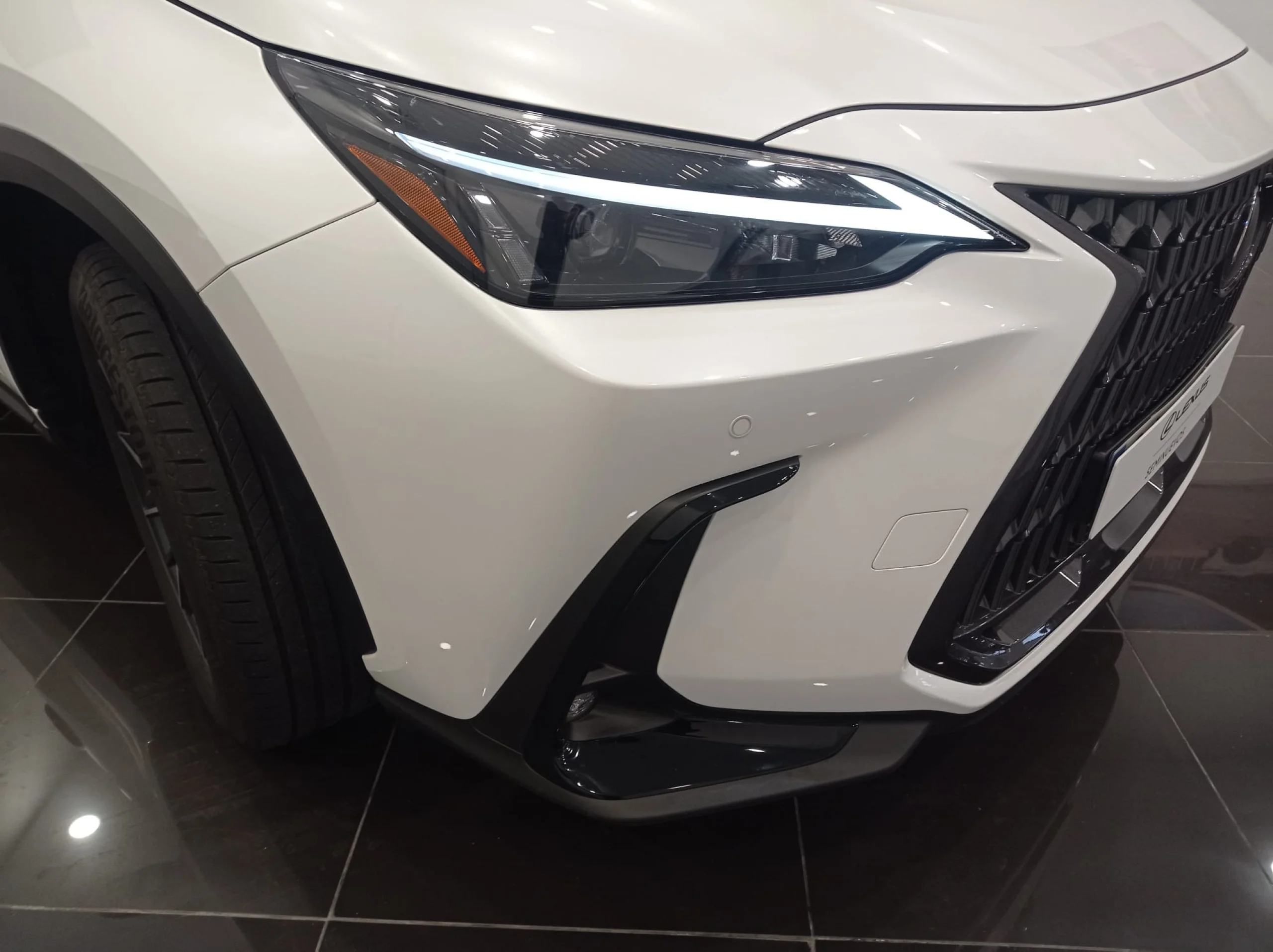 Lexus NX 350h NX350H BUSSINES CITY - Foto 12