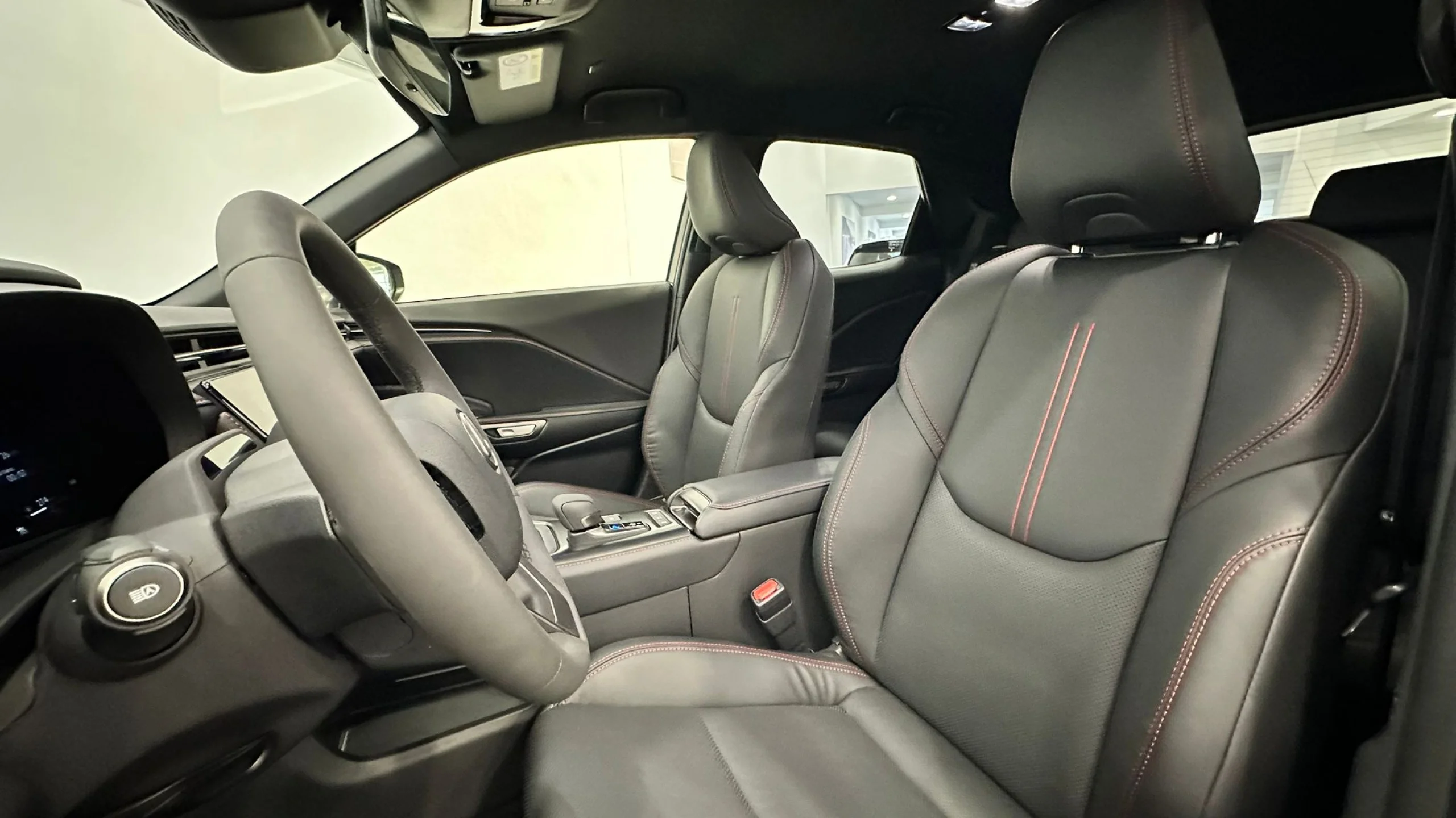 Lexus LBX EMOTION+ - Foto 10