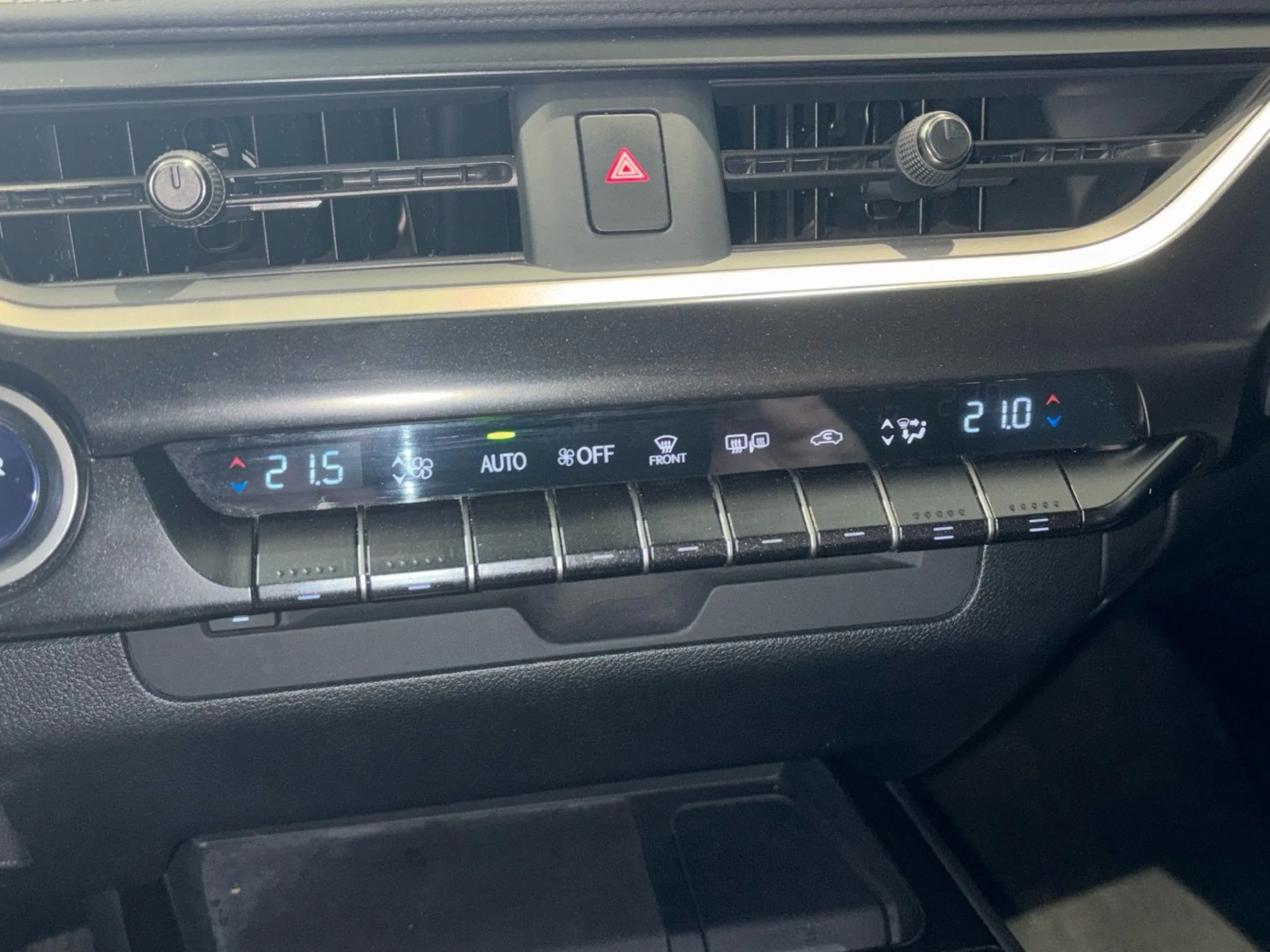 Lexus UX 250h UX250H PREMIUM 2WD - Foto 14