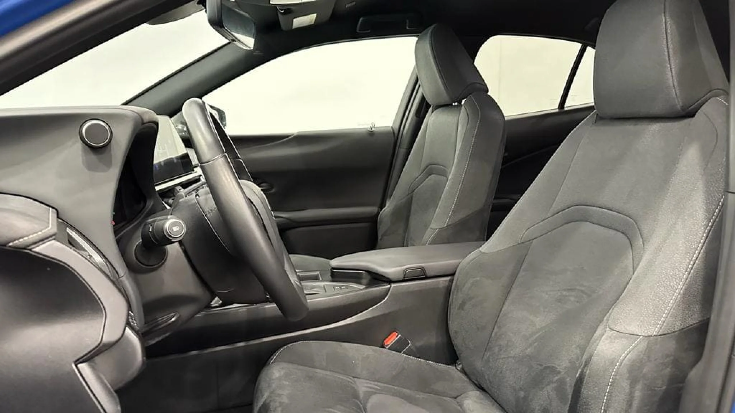 Lexus UX 250h 2WD PREMIUM - Foto 8