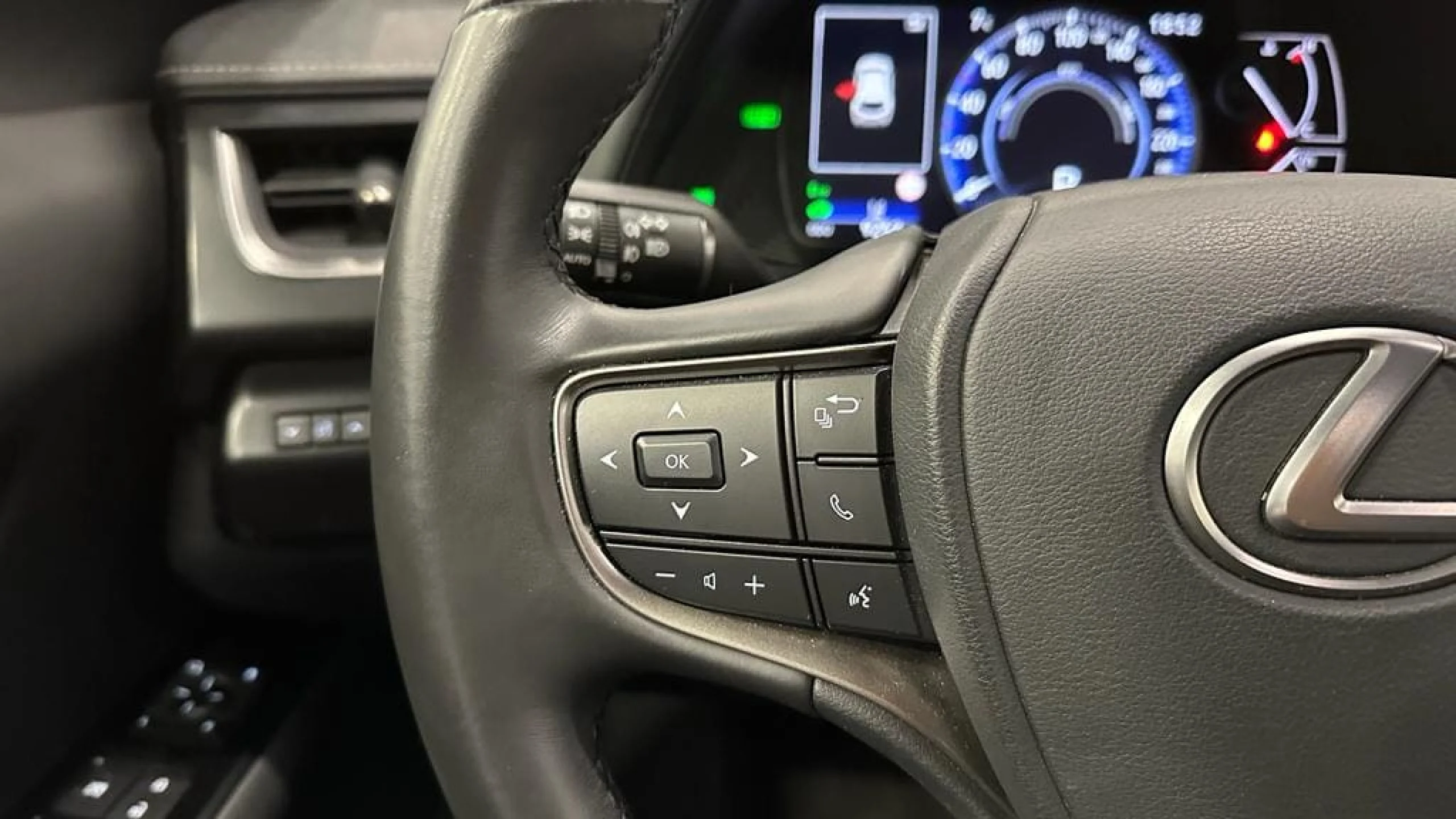 Lexus UX 250h 2WD PREMIUM - Foto 12