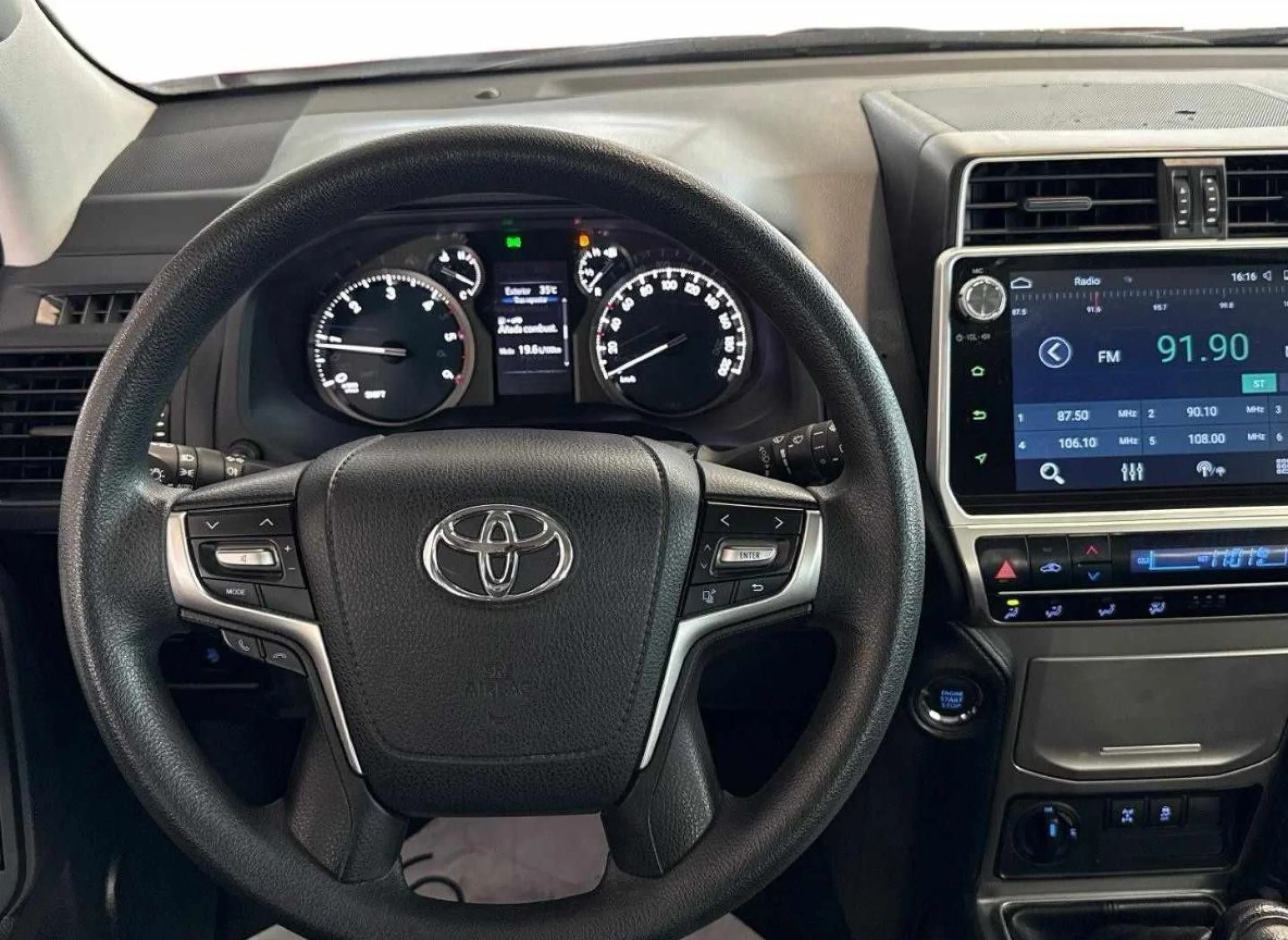 Toyota Land Cruiser 2.8D 6MT 4x4 GX - Foto 13
