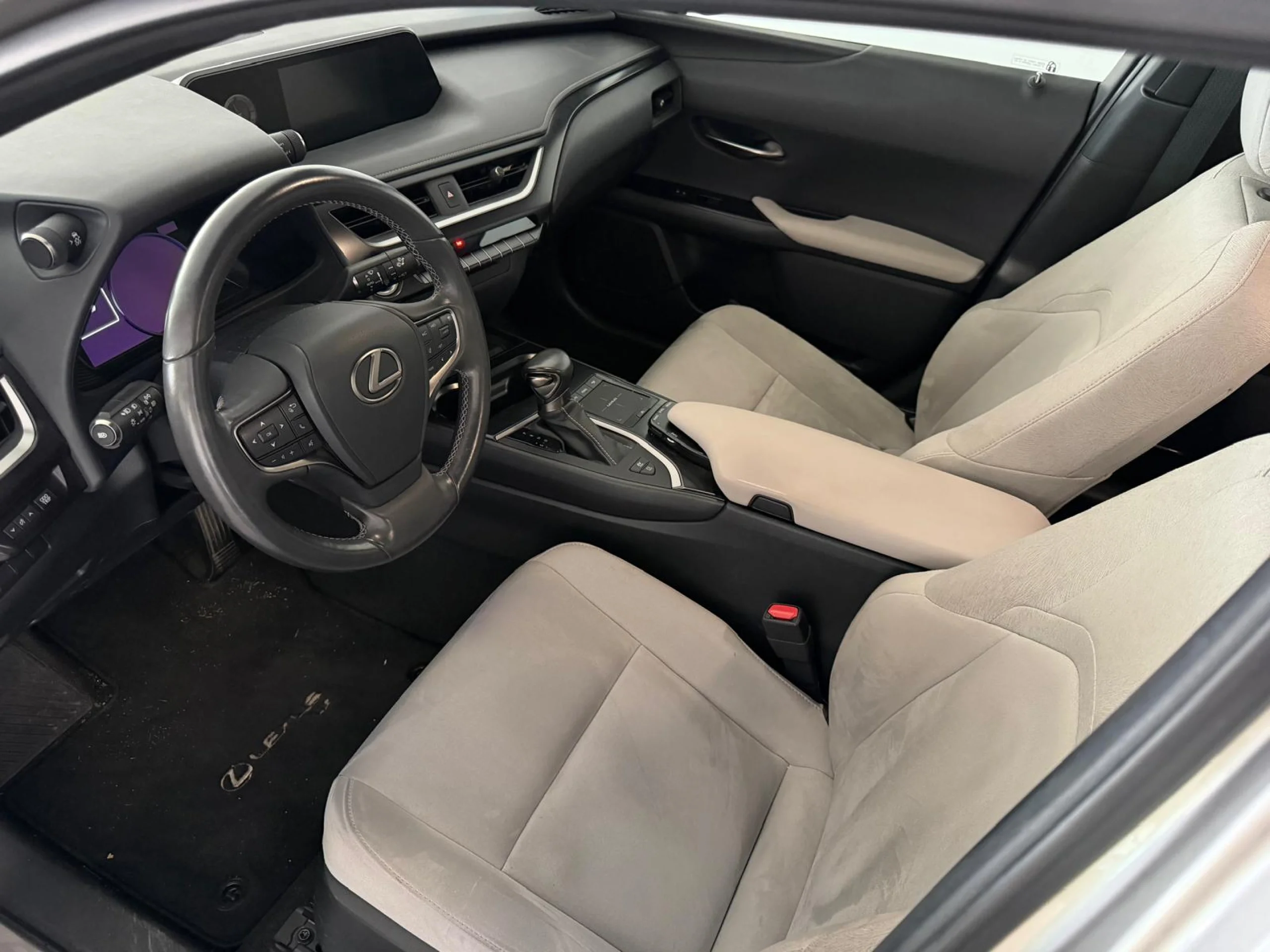 Lexus UX 250h 250H BUSSINESS  2WD - Foto 6