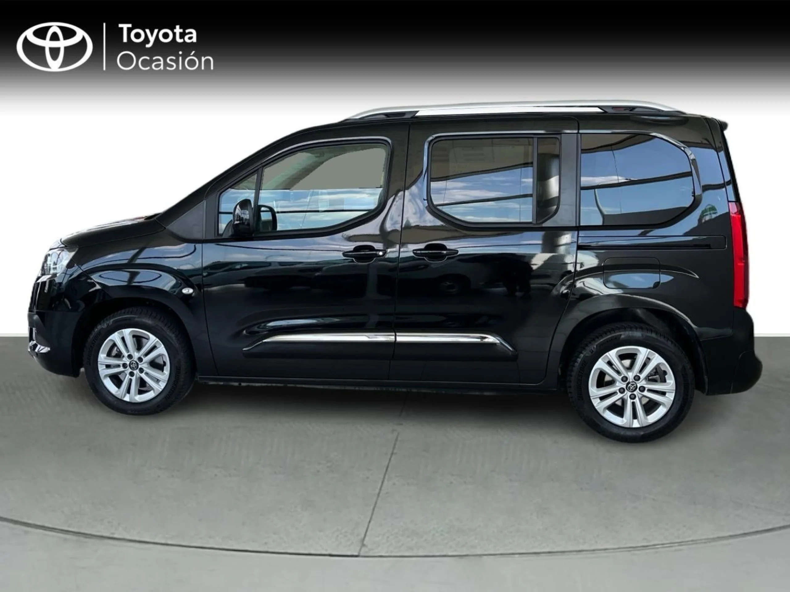 Toyota Proace City Verso Verso 130CV Family Active L1 - Foto 3
