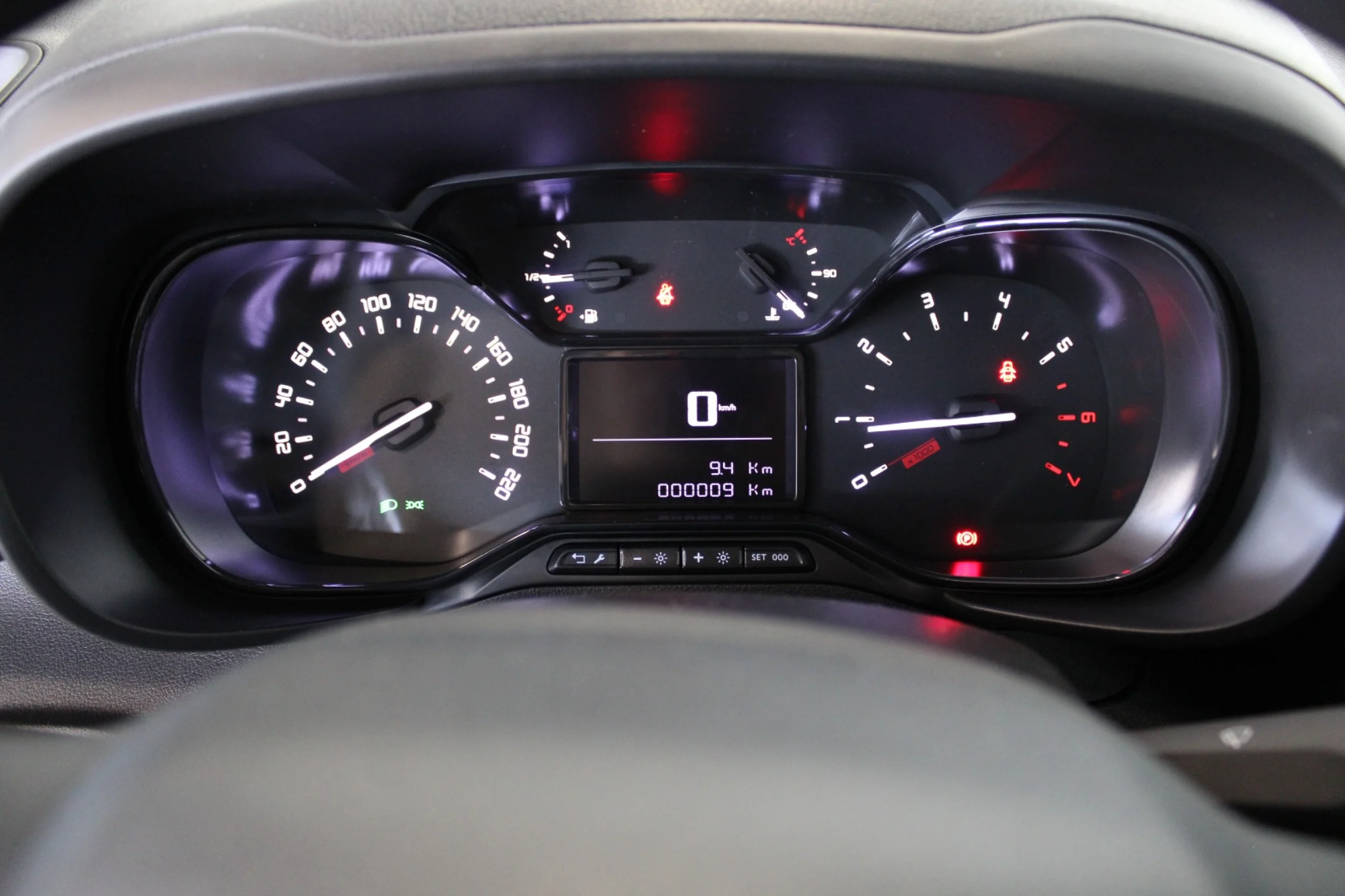 Toyota Proace City Van 1.5D 100CV 6TM GX 650KG - Foto 6