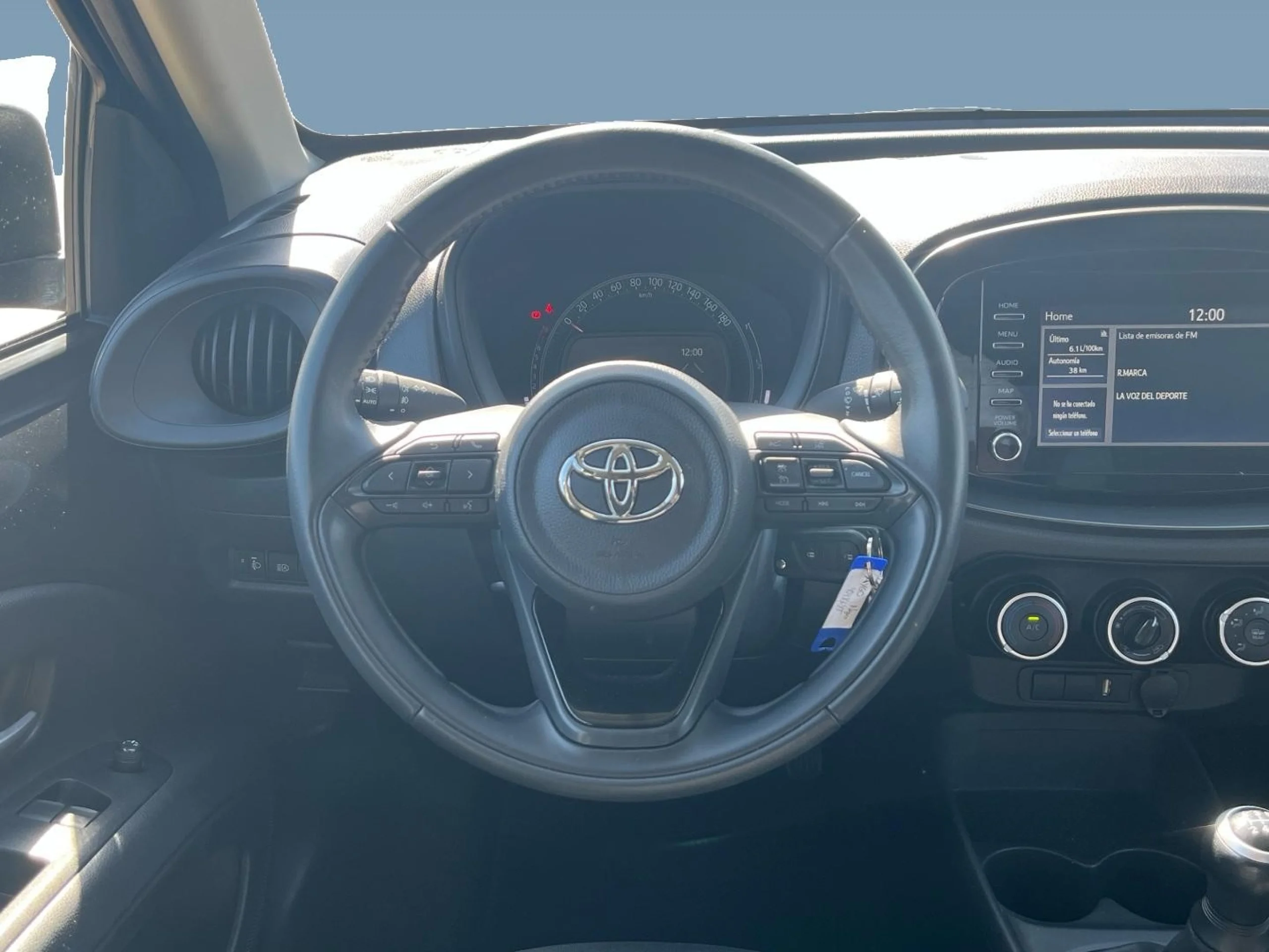 Toyota Aygo X Cross 70 T/M Play - Foto 15
