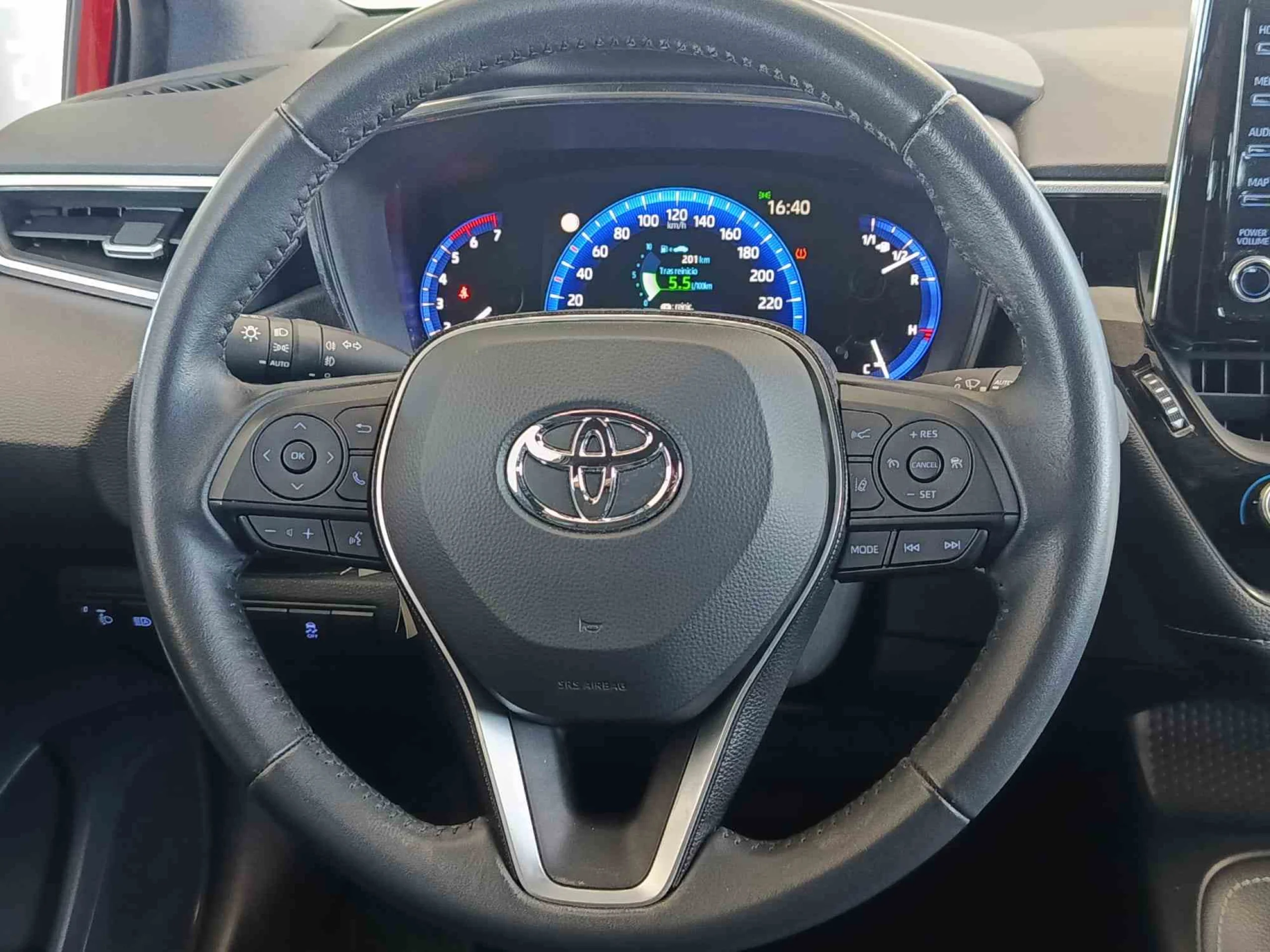 Toyota Corolla TS 125H STYLE - Foto 10