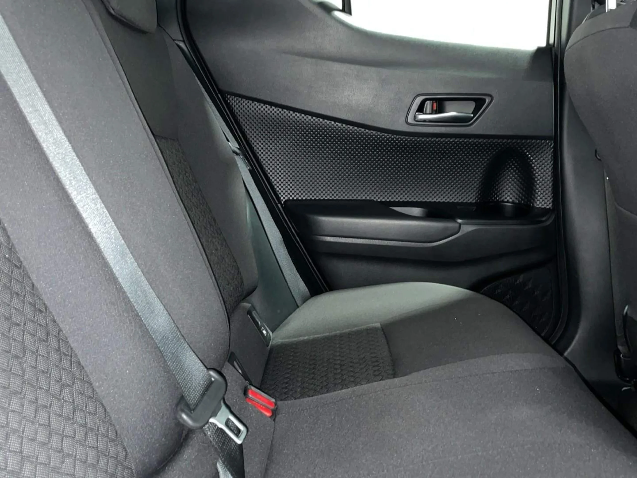 Toyota C-HR 125H Advance - Foto 8