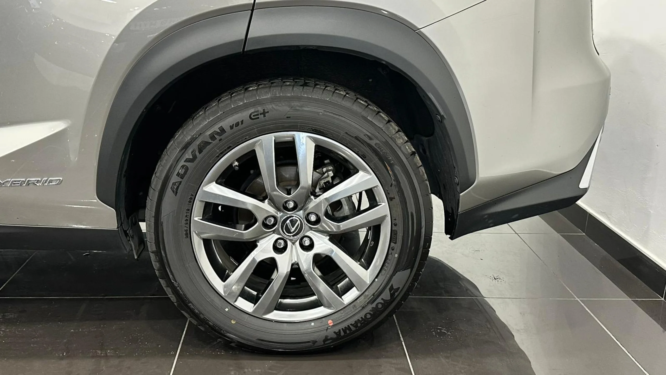 Lexus NX 300h EXECUTIVE NAVIGATION 4WD - Foto 5