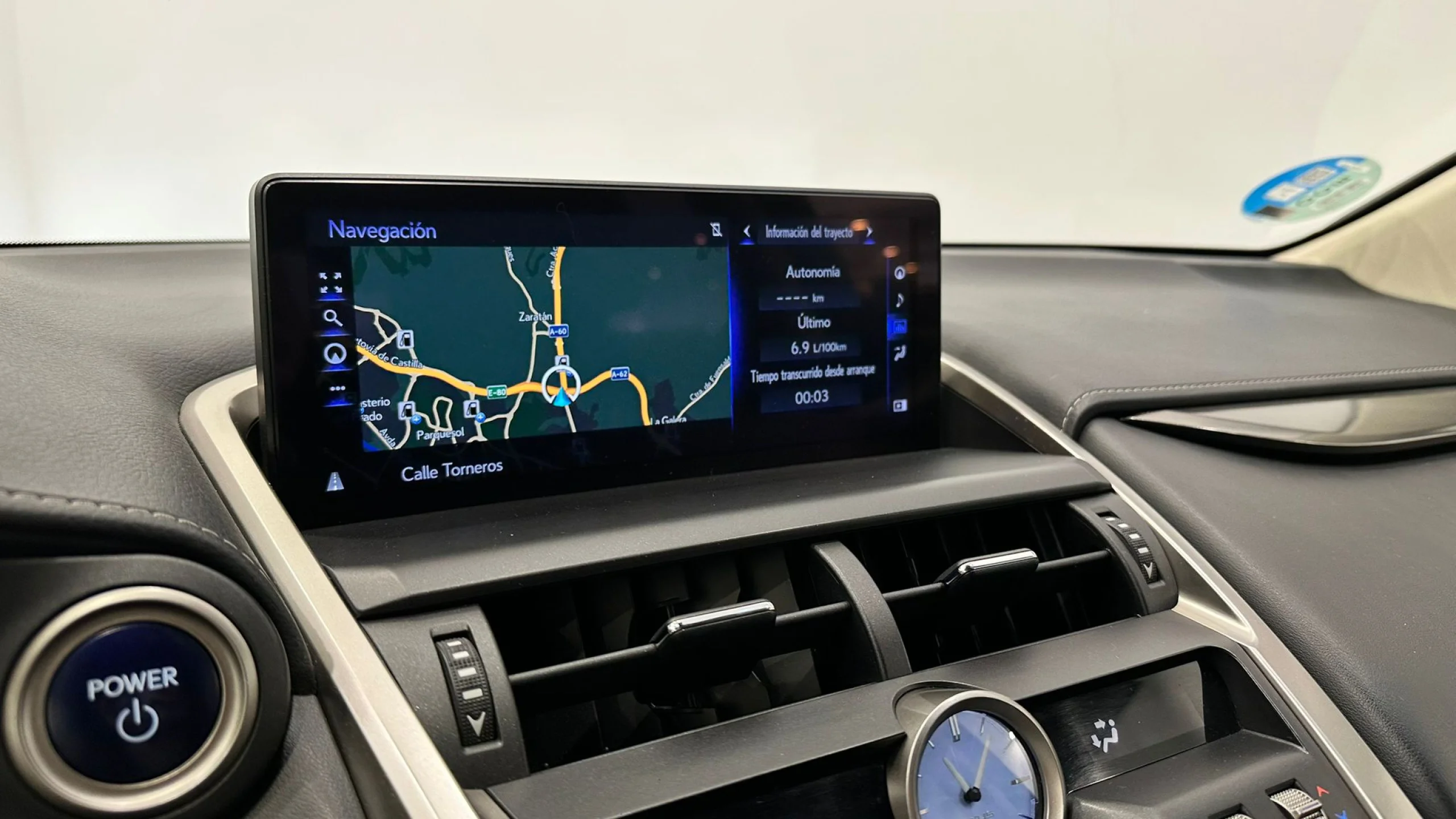 Lexus NX 300h EXECUTIVE NAVIGATION 4WD - Foto 10