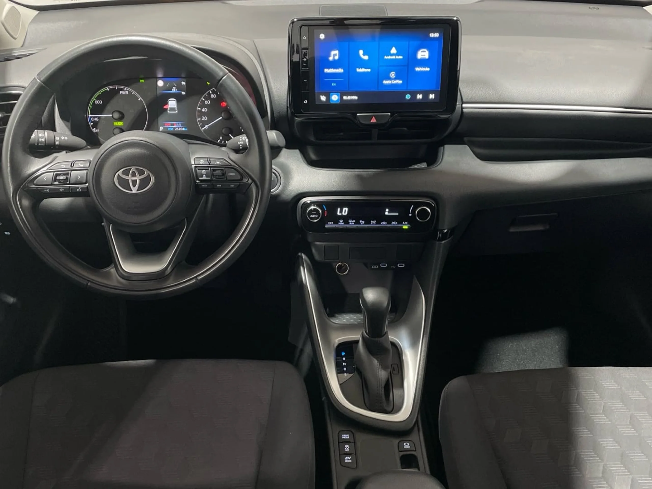 Toyota Yaris 120H Active Plus - Foto 15