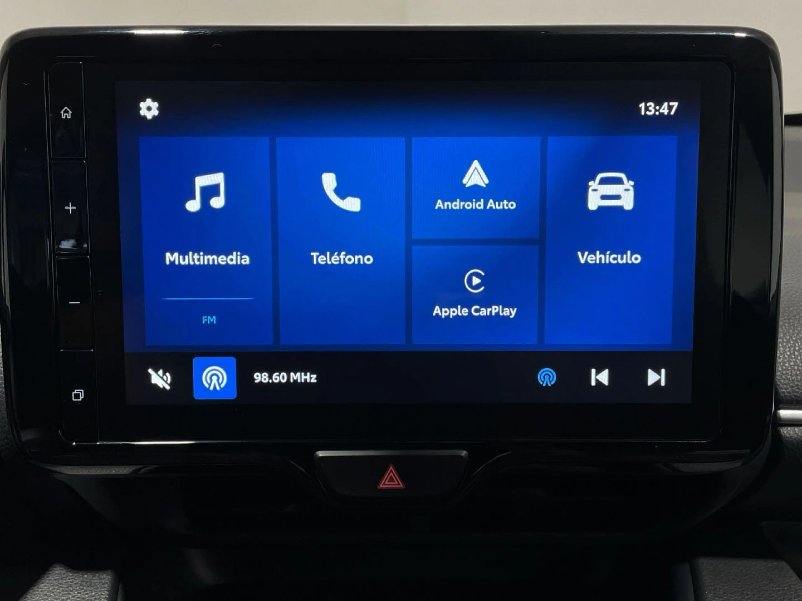 Toyota Yaris 120H Active Plus - Foto 7