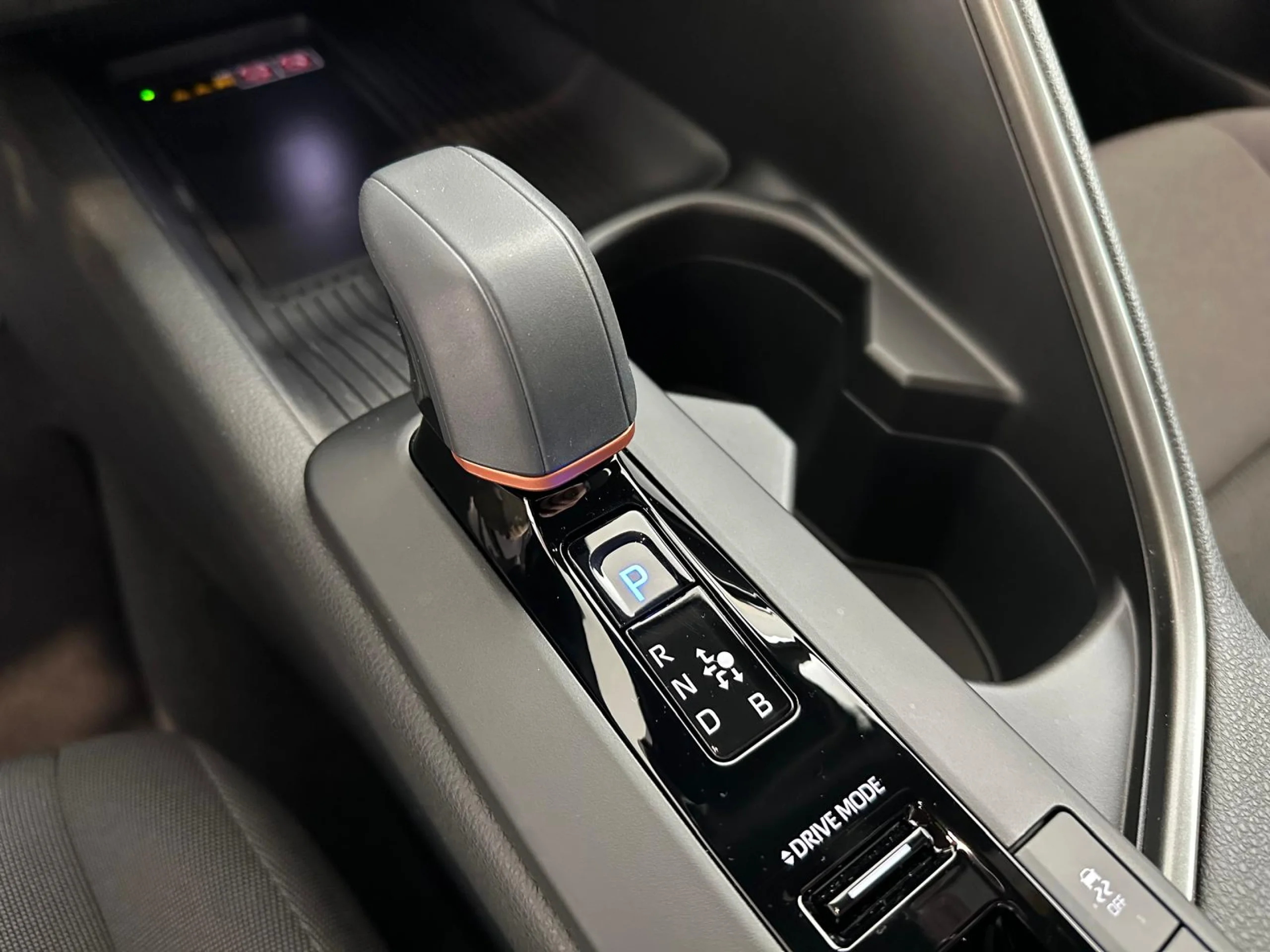 Toyota C-HR 200H Advance - Foto 16