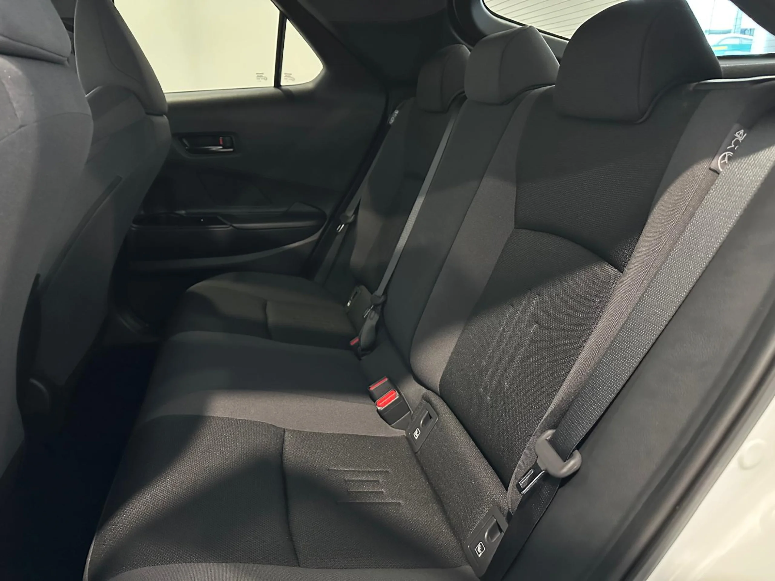 Toyota C-HR 200H Advance - Foto 8