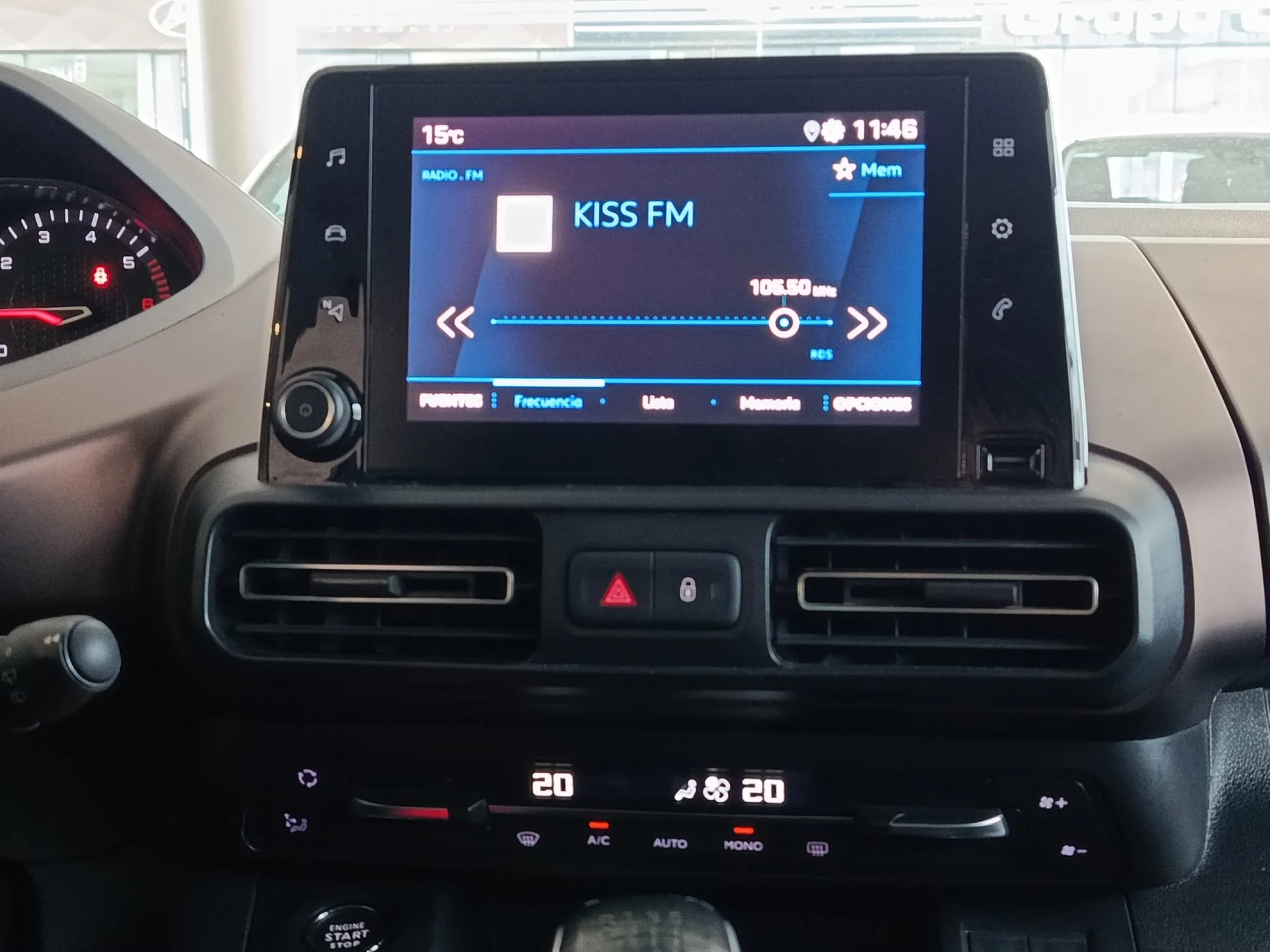 Peugeot Rifter 1.5 BLUE HDI S&amp;S STANDARD GT LINE 130 - Foto 6