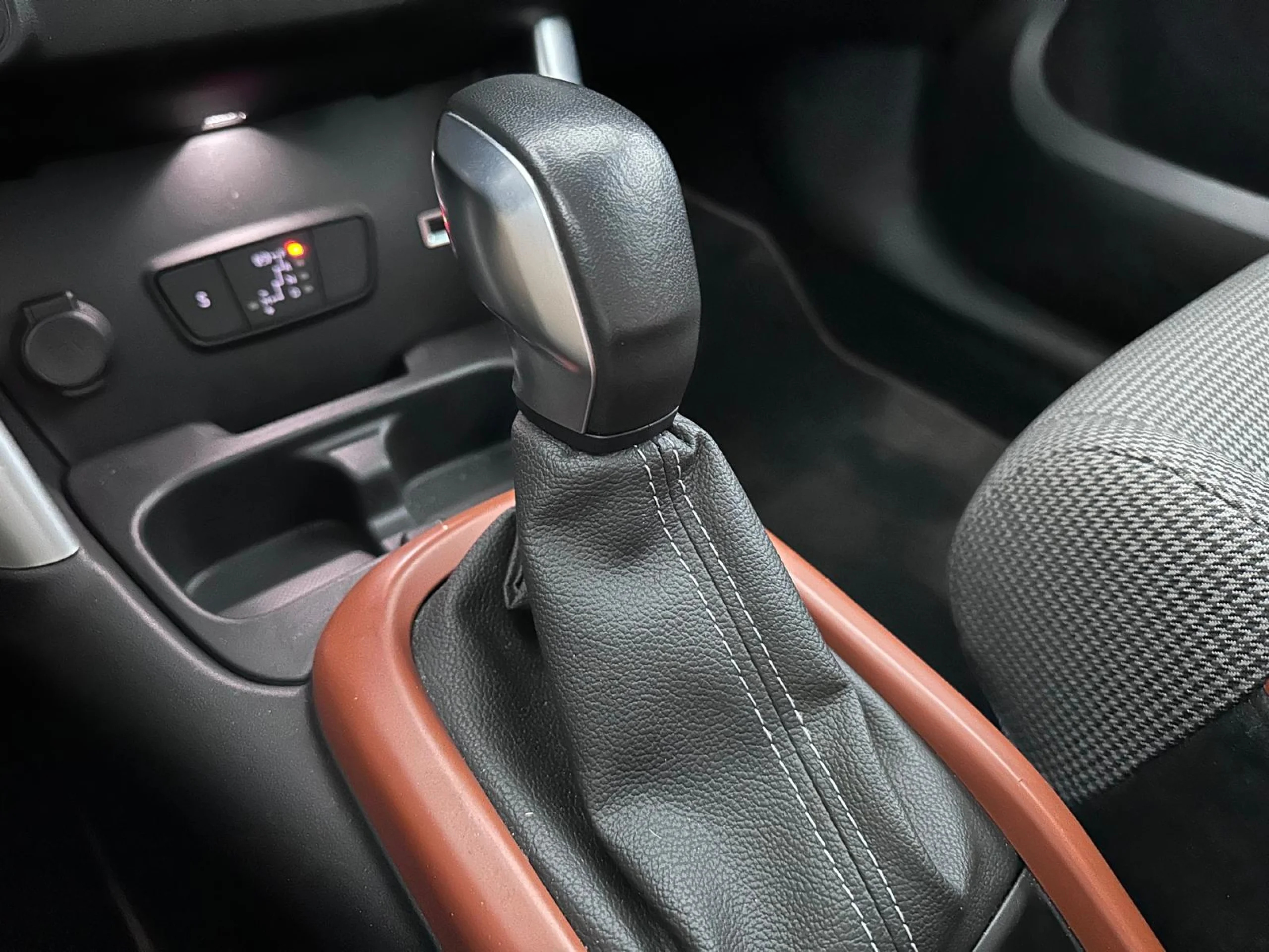 Citroen C3 Aircross Puretech S&amp;S Shine EAT6 - Foto 9