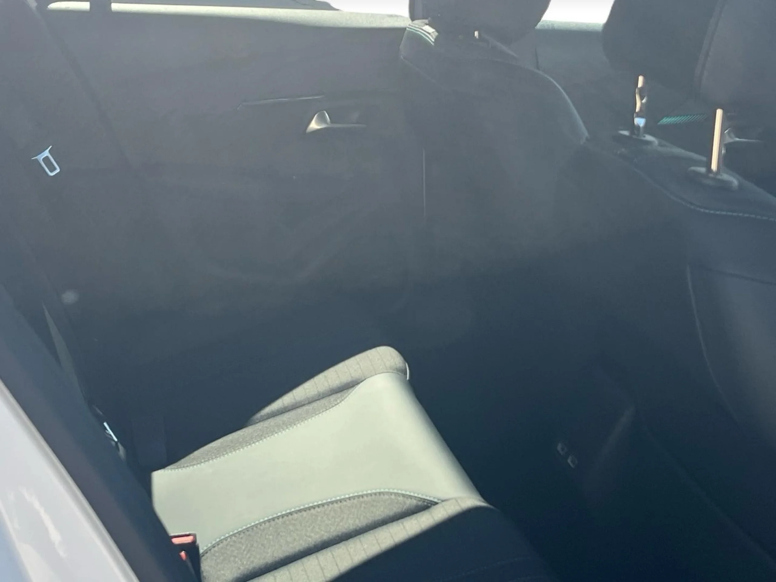 Peugeot 208 PURE TECH ALLURE 1.2 - Foto 15