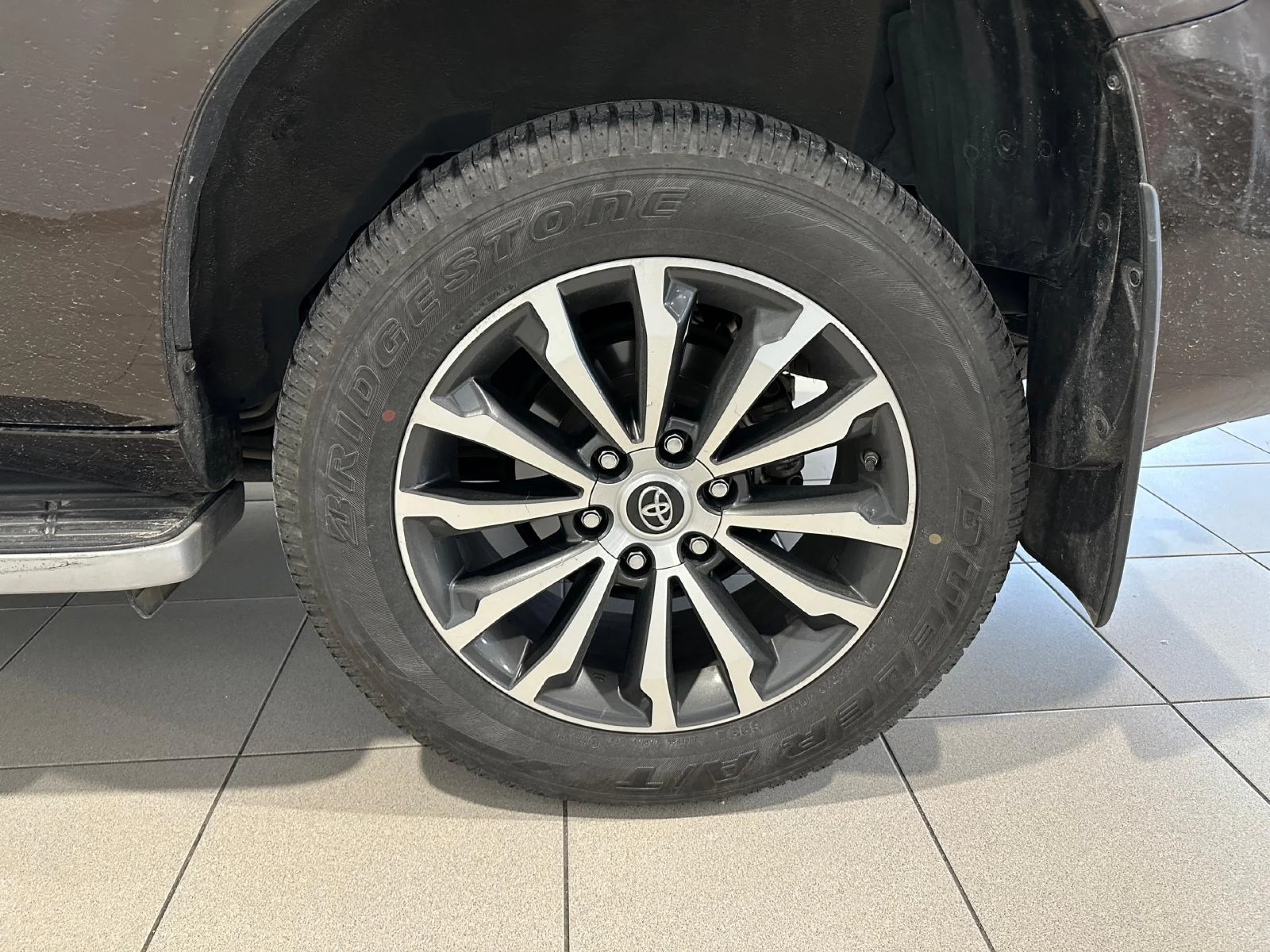 Toyota Land Cruiser 2.8D Limited - Foto 9