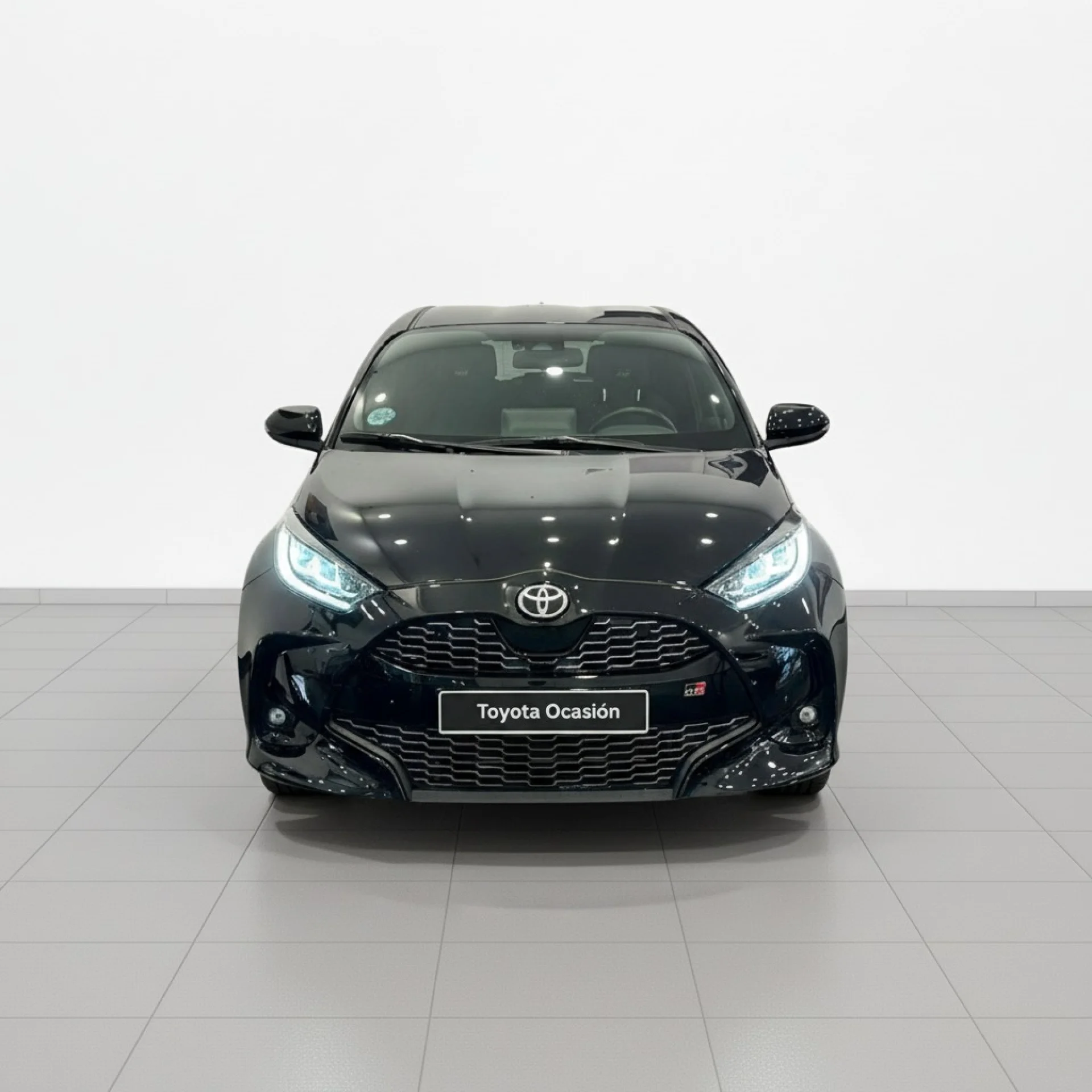 Toyota Yaris 130H GR SPORT - Foto 3