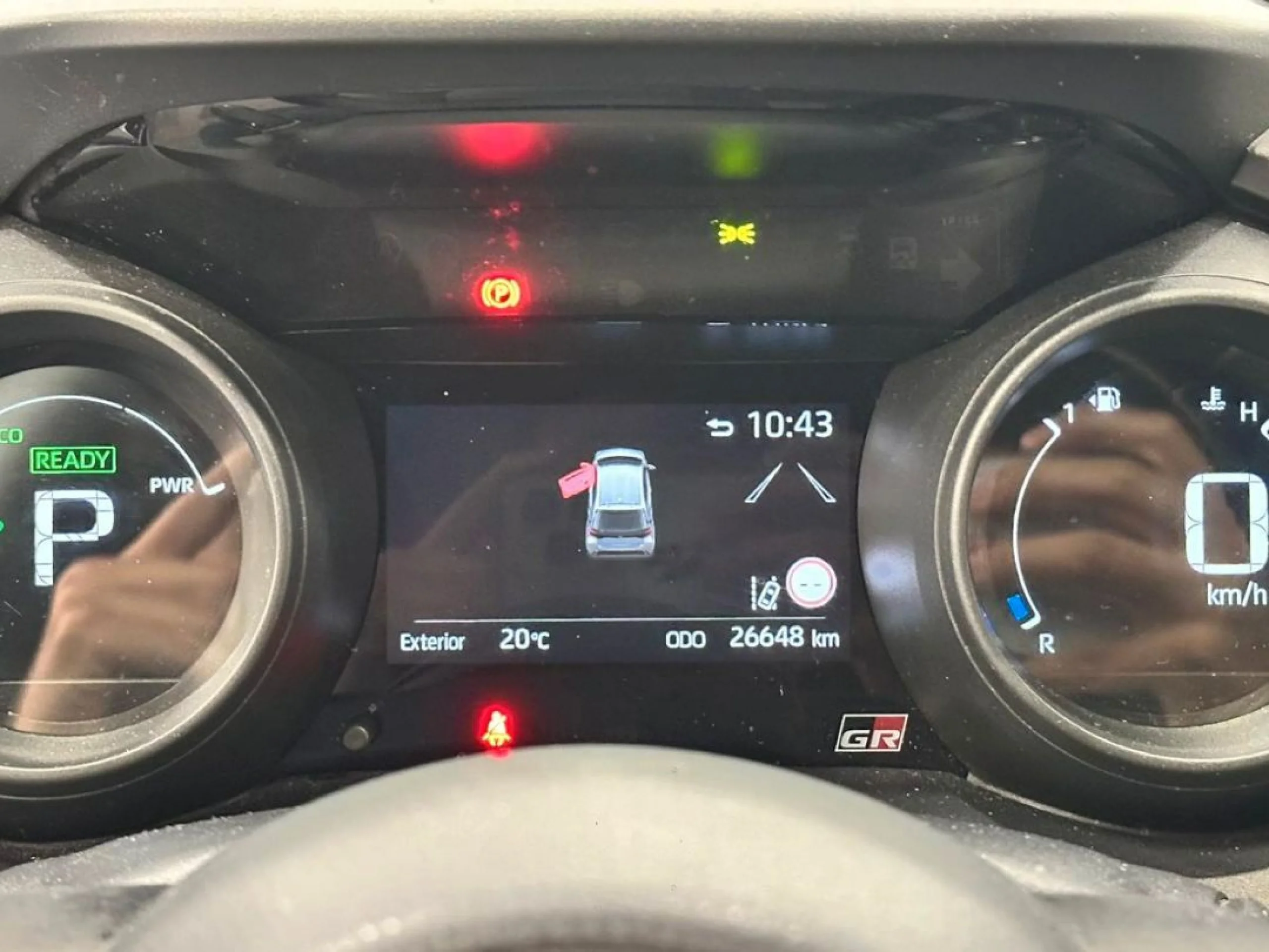 Toyota Yaris 130H GR SPORT - Foto 9