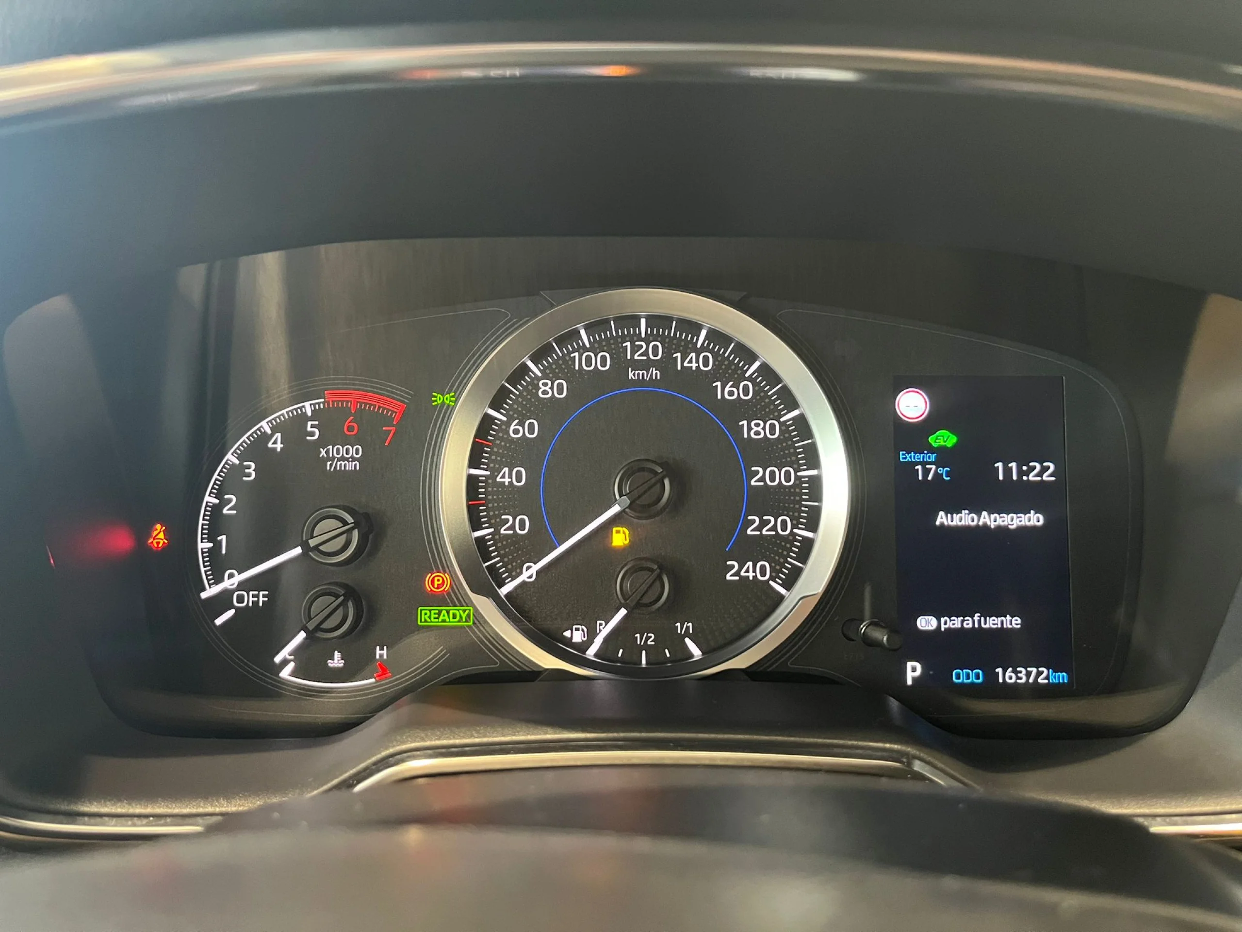 Toyota Corolla 125H BUSSINESS PLUS - Foto 11