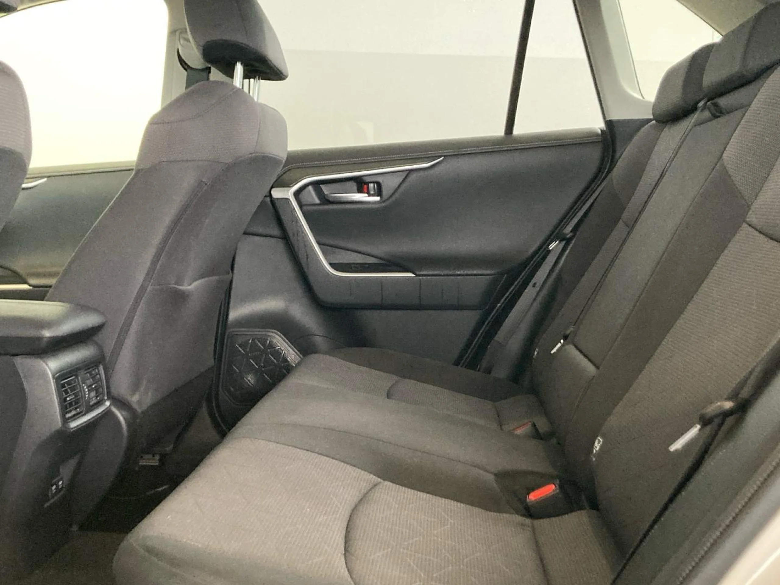 Toyota RAV 4 RAV4 220H Advance - Foto 9