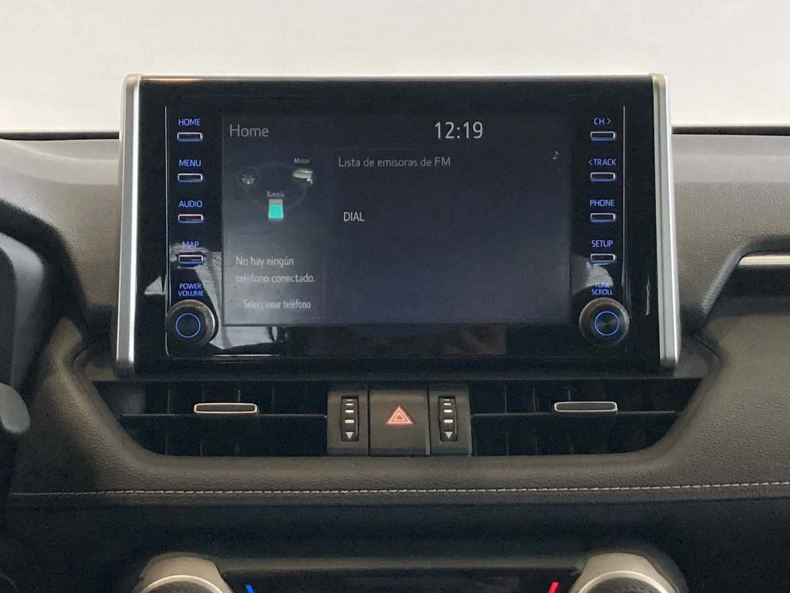 Toyota RAV 4 RAV4 220H Advance - Foto 16