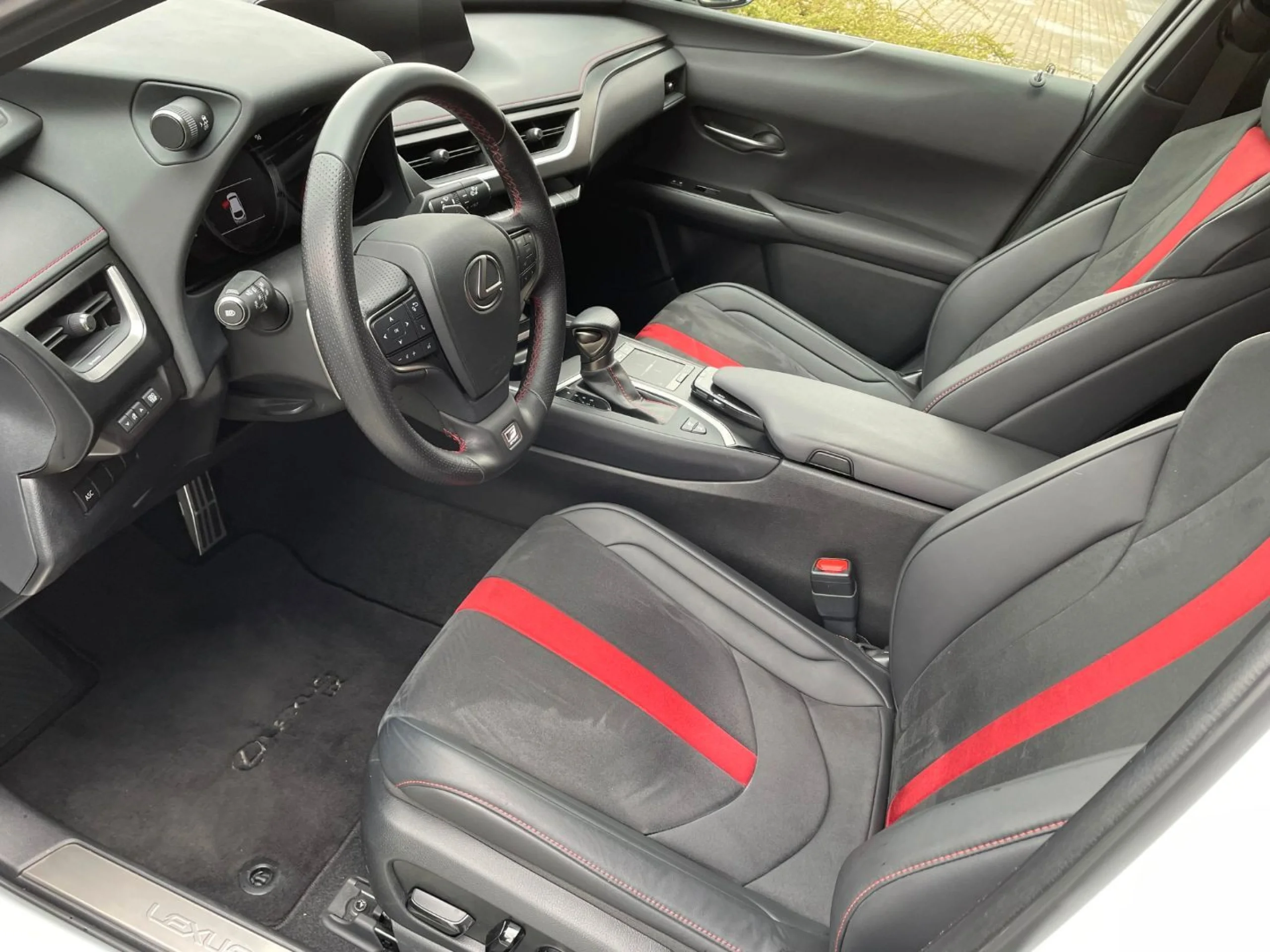 Lexus UX 250h UX 2.0 250h F- Sport - Foto 9