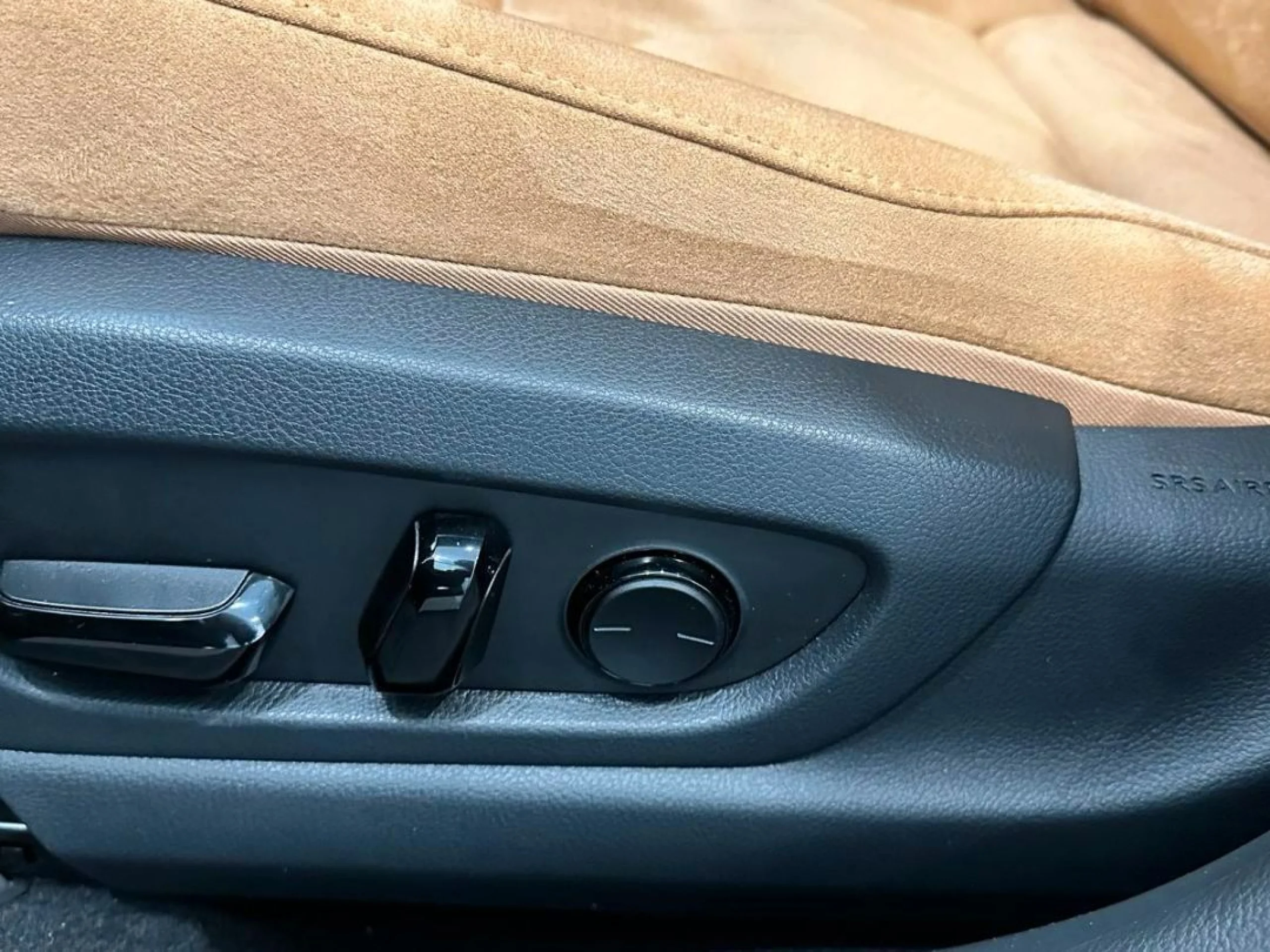 Lexus UX 300E UX300E UX + - Foto 8