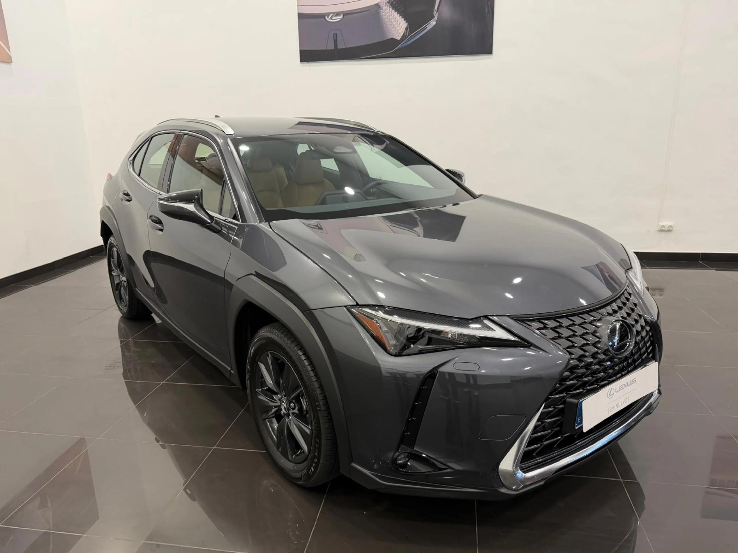 Lexus UX300h UX+ - Foto 3